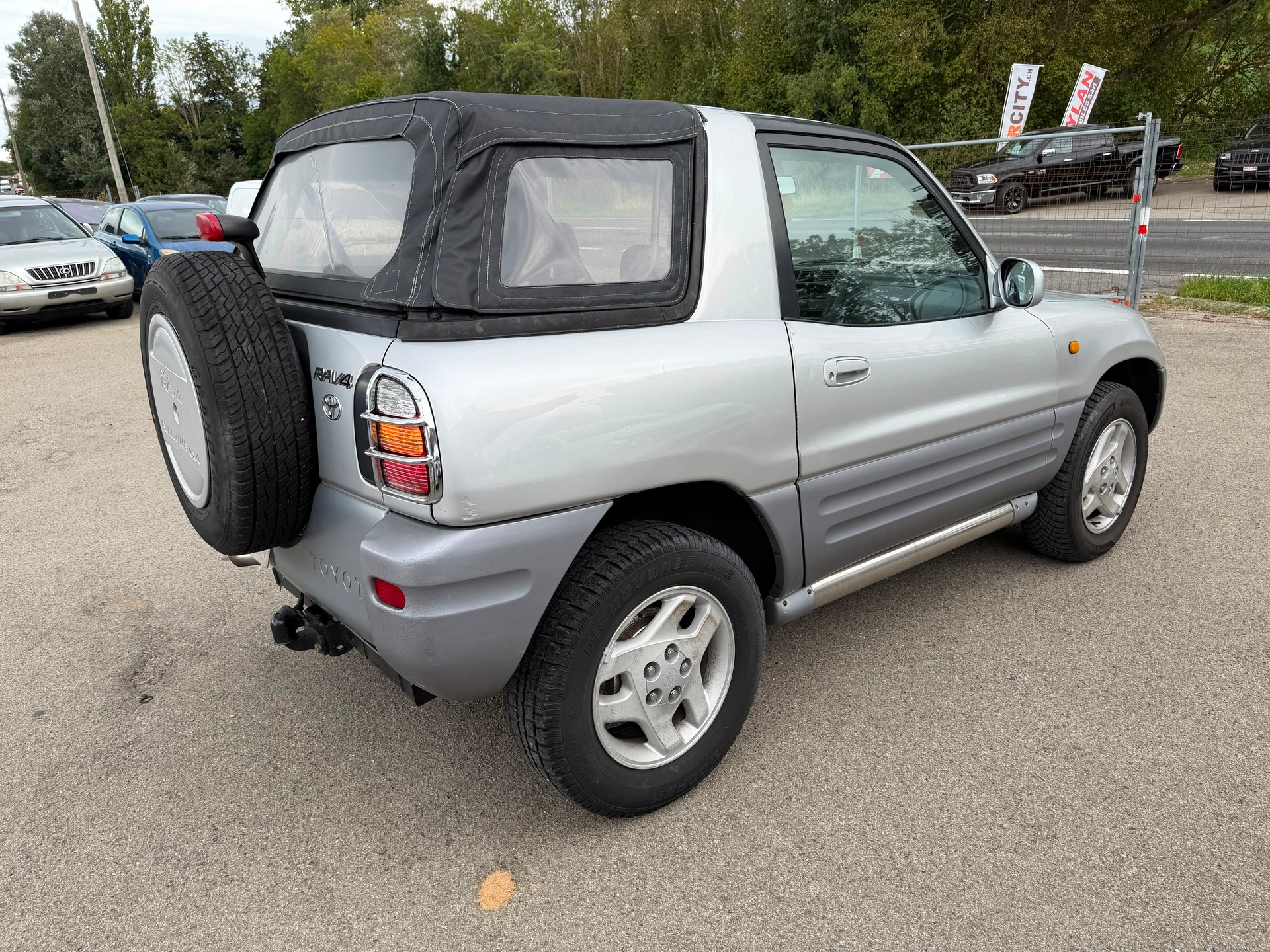 TOYOTA RAV-4 GX Cabrio-image-8