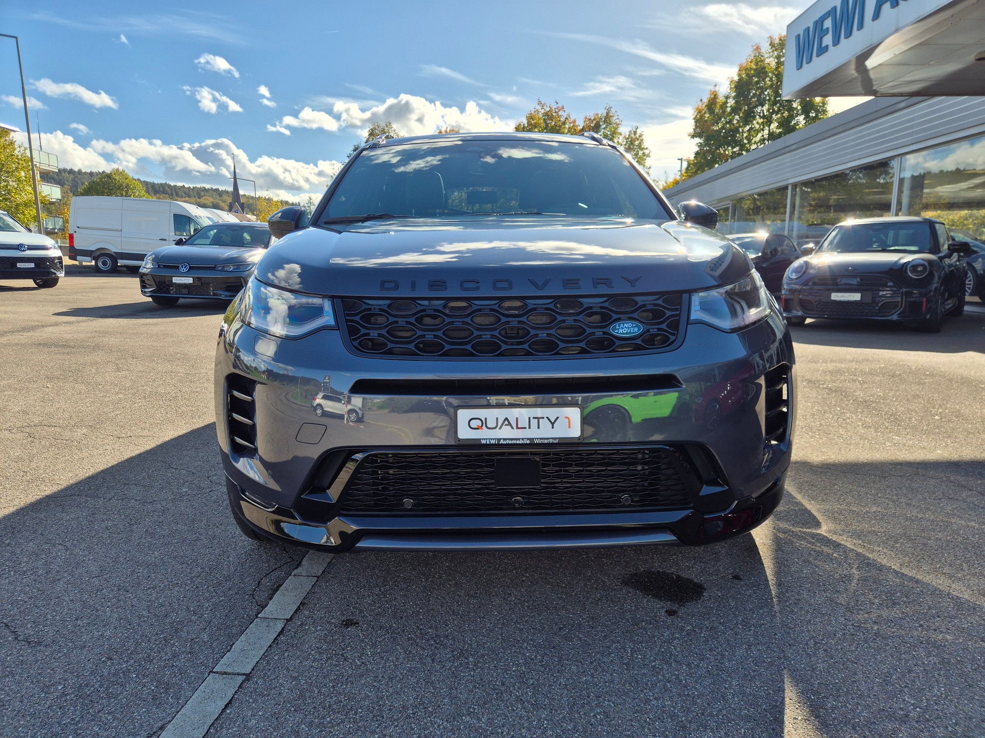 LAND ROVER Discovery Sport D200 2.0D TD4 MHEV Dynamic HSE AT9-image-2