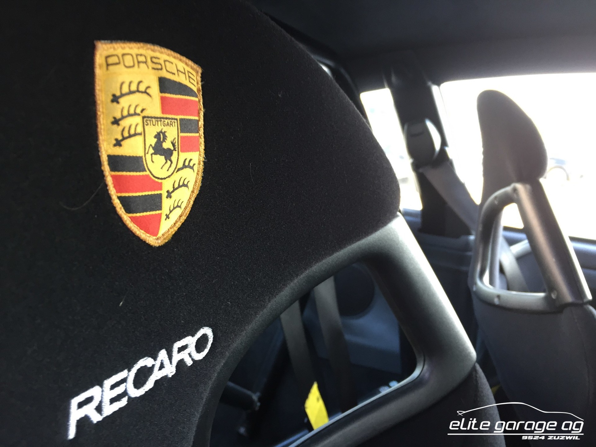 PORSCHE 911 GT3-image-11