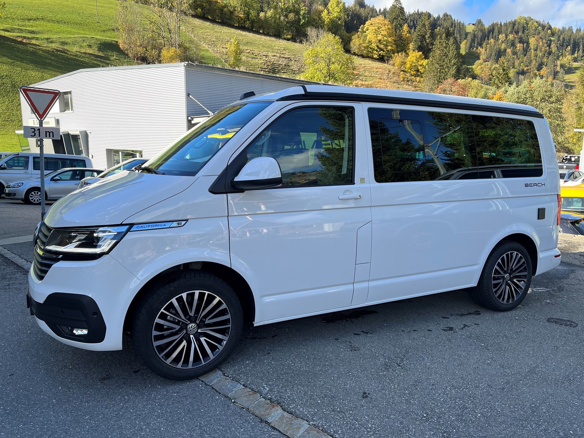 VW T6.1 California 2.0TDI Beach Liberty 4Motion DSG-image-1