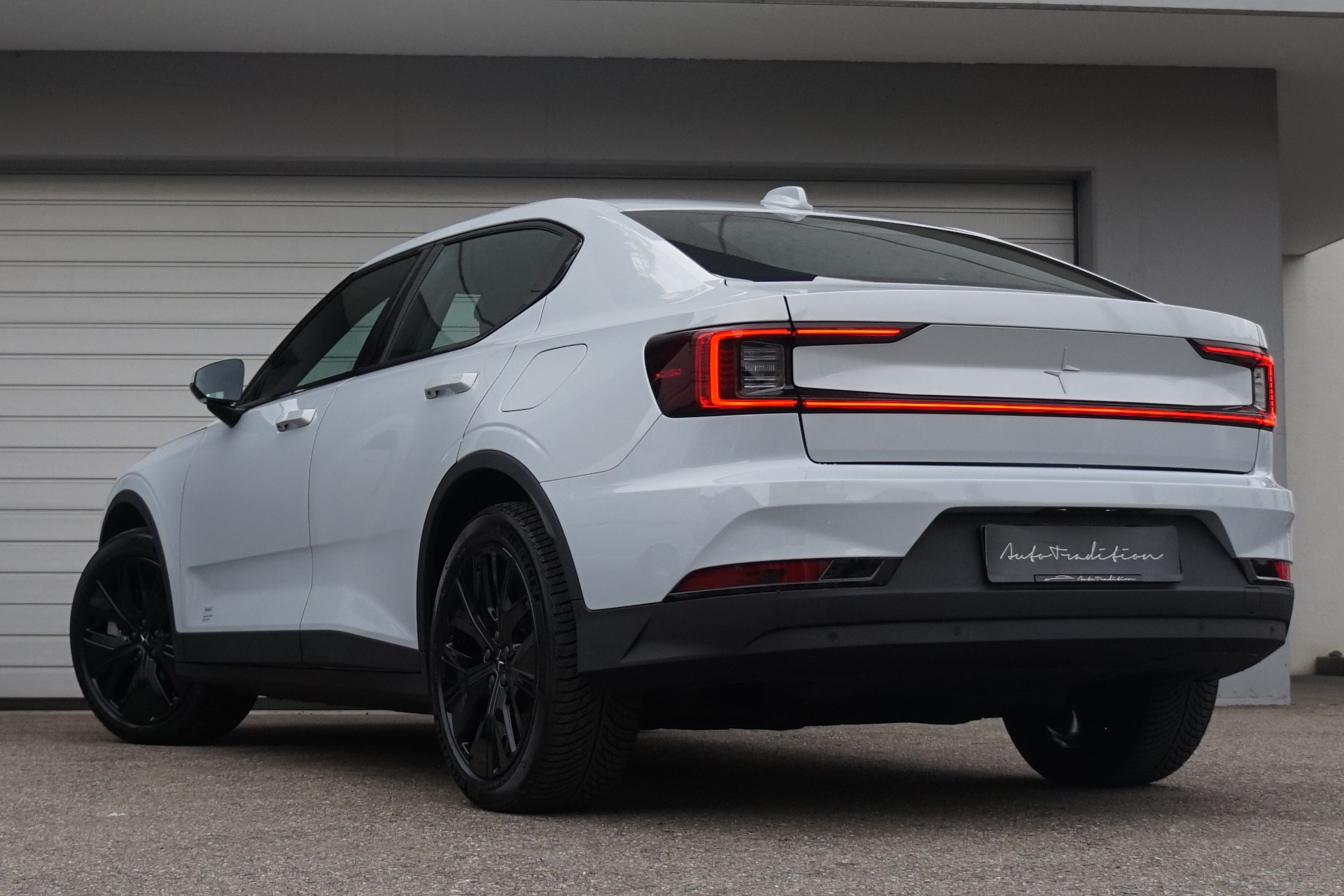 POLESTAR Polestar 2 Long Range Dual 78 kWh MY23  **GARANTIE BIS 07.2030 **-showroom-element-3