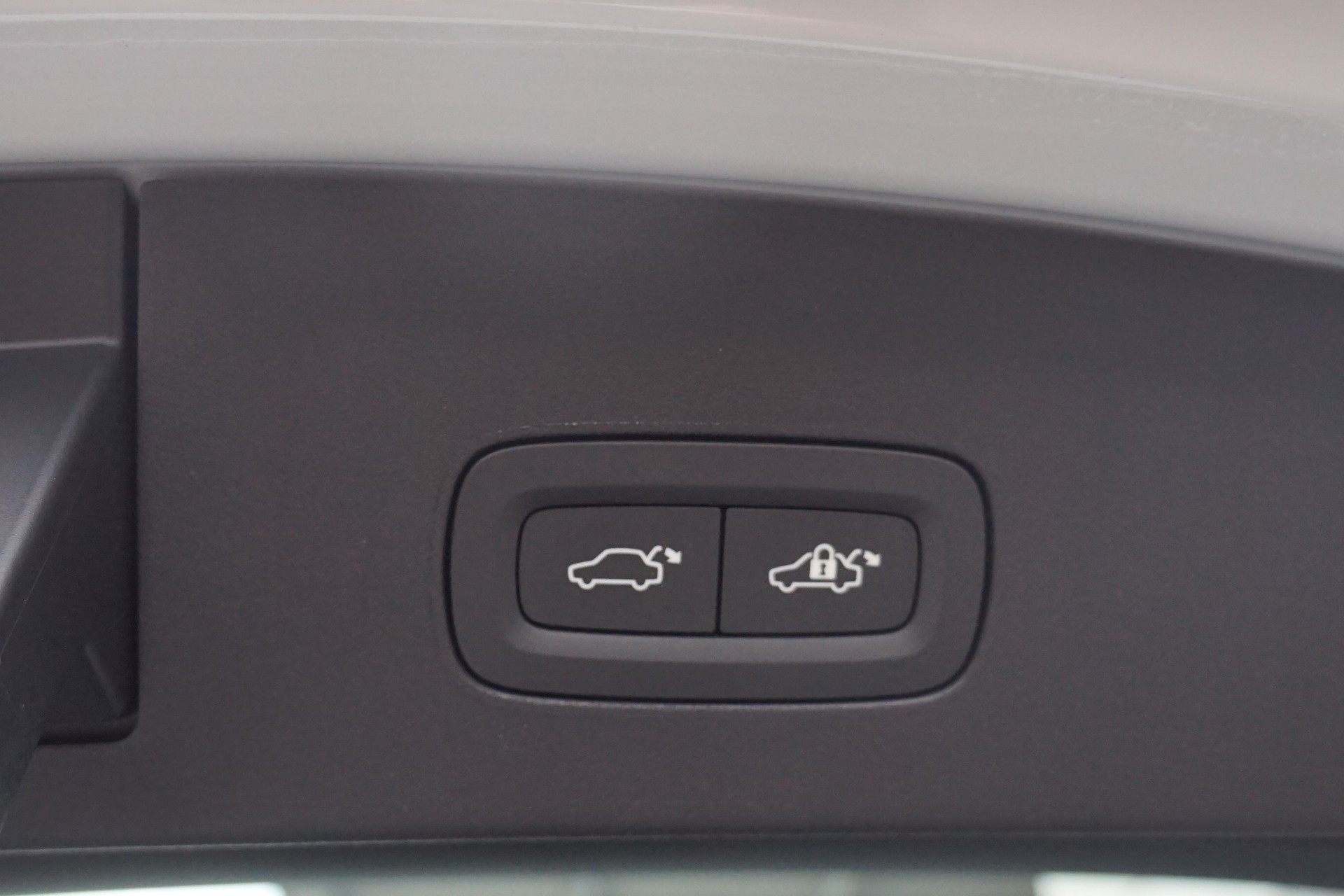 POLESTAR Polestar 2 Long Range Dual 78 kWh MY23  **GARANTIE BIS 07.2030 **-image-23