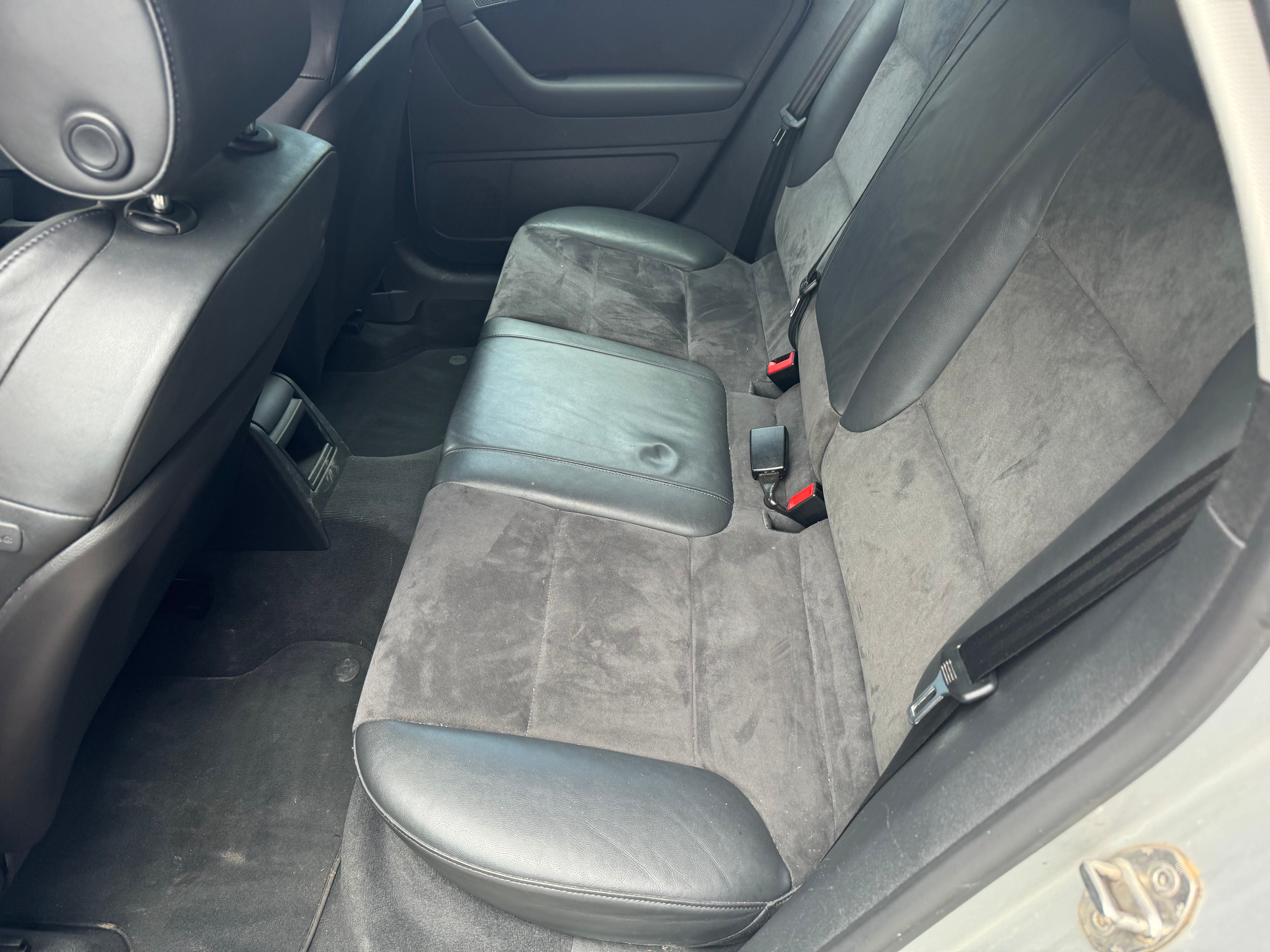AUDI A3 Sportback 1.8 Turbo FSI Ambition — slika 10