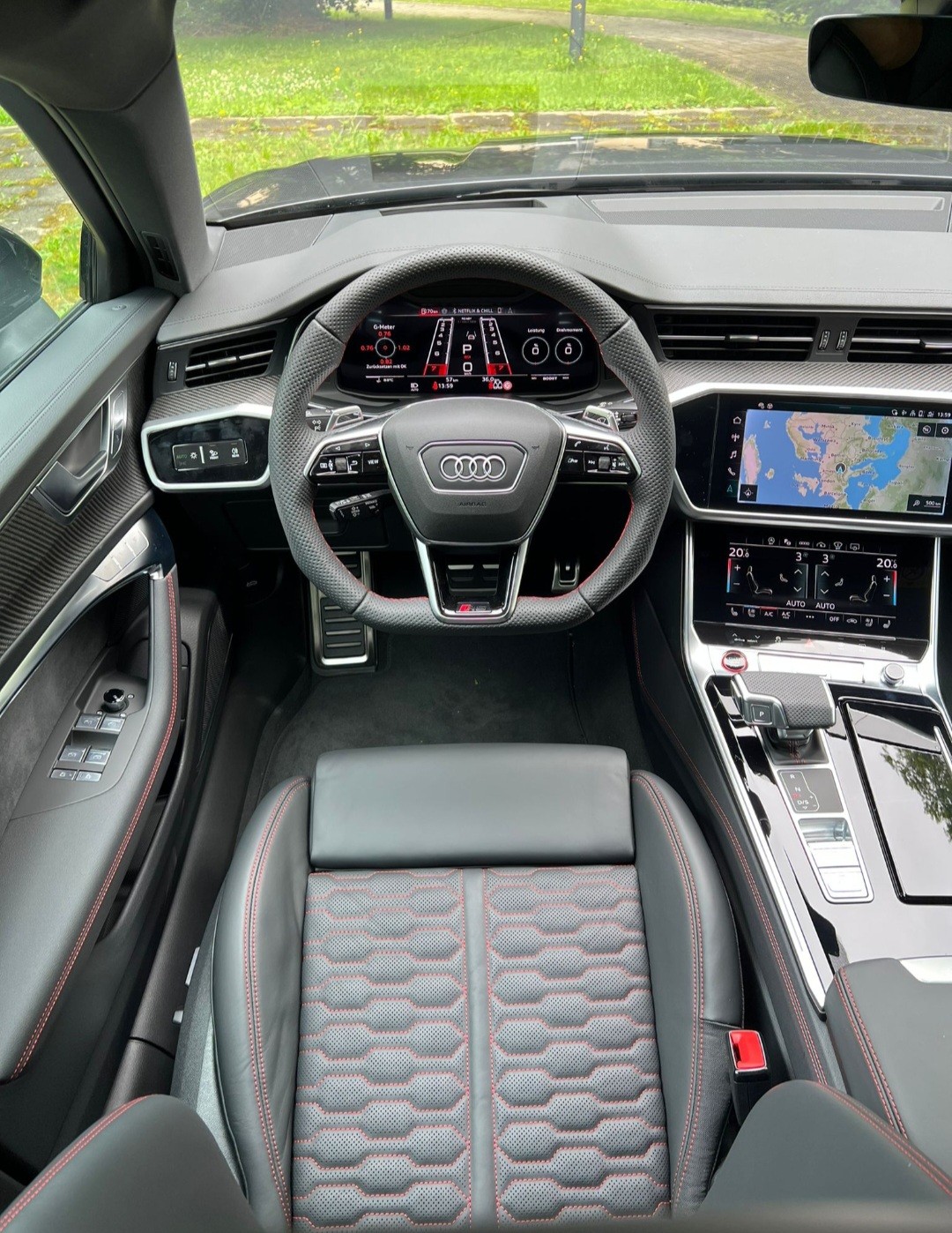 AUDI RS6 Avant 4.0 TFSI V8 Performance quattro-image-12