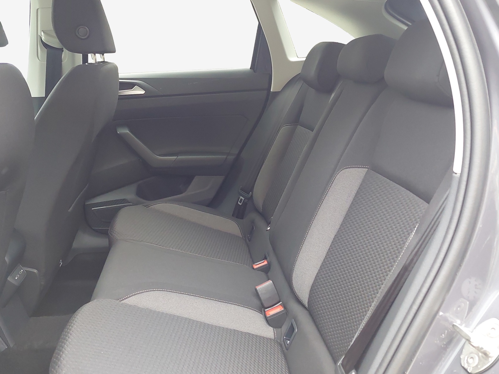 VW Taigo 1.0 TSI Life United DSG-image-11