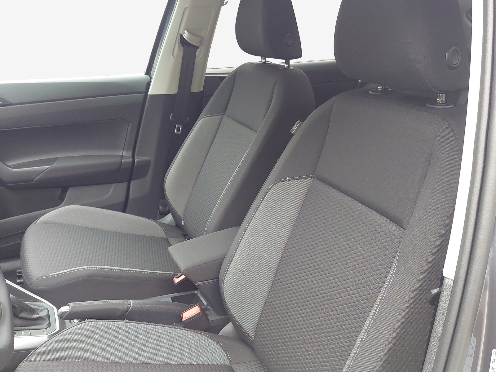 VW Taigo 1.0 TSI Life United DSG-image-15