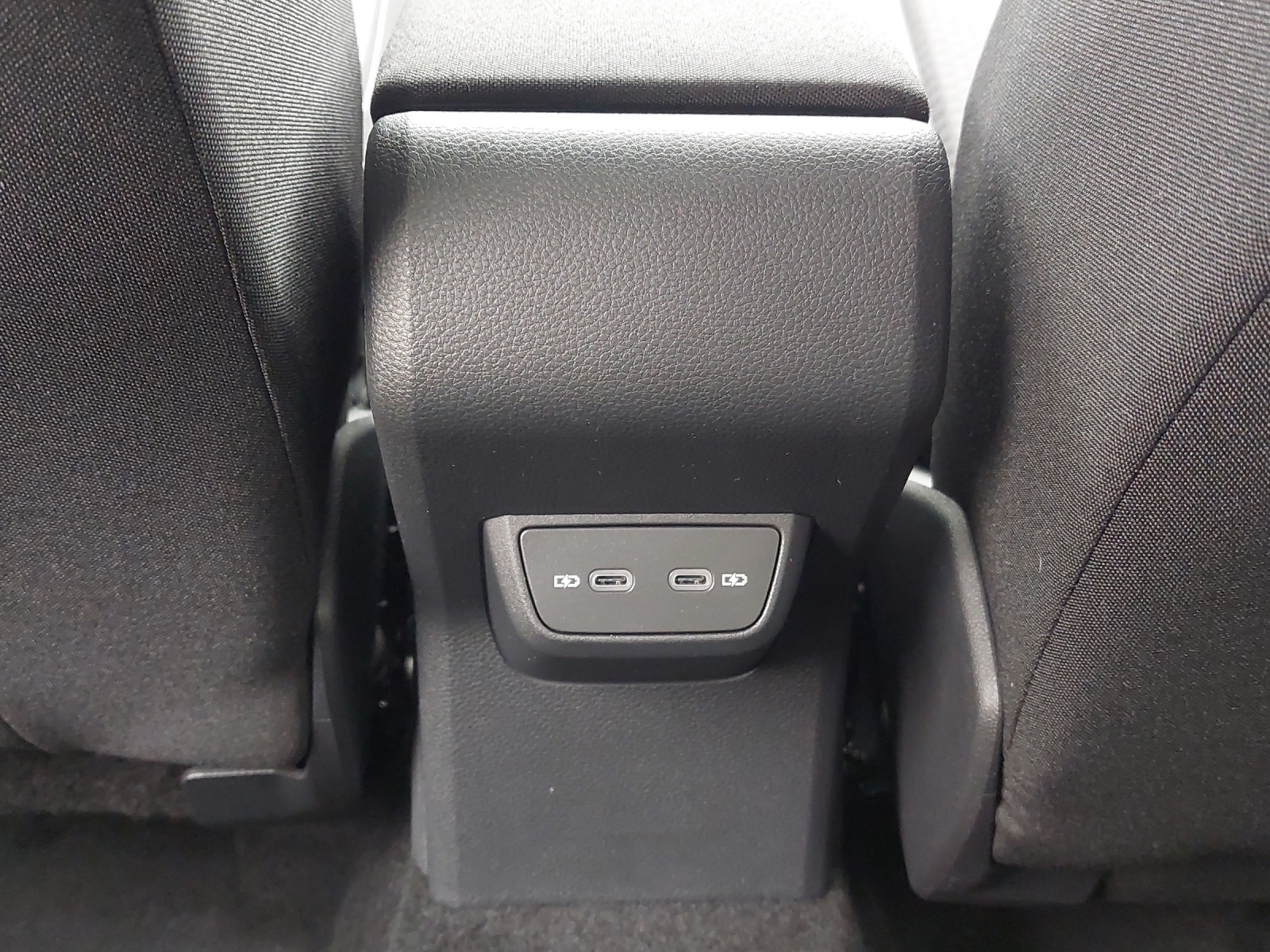 VW Taigo 1.0 TSI Life United DSG-image-10