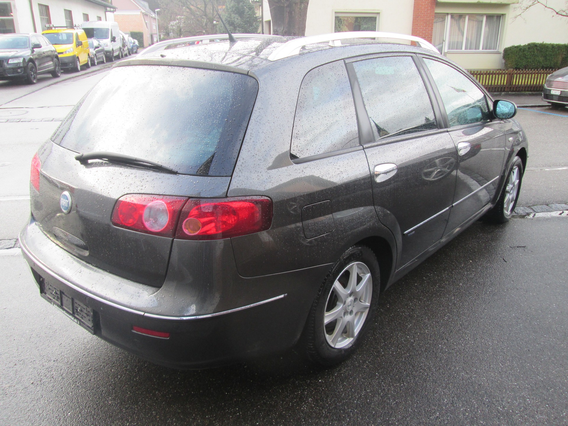 FIAT Croma 2.2 Emotion-image-4
