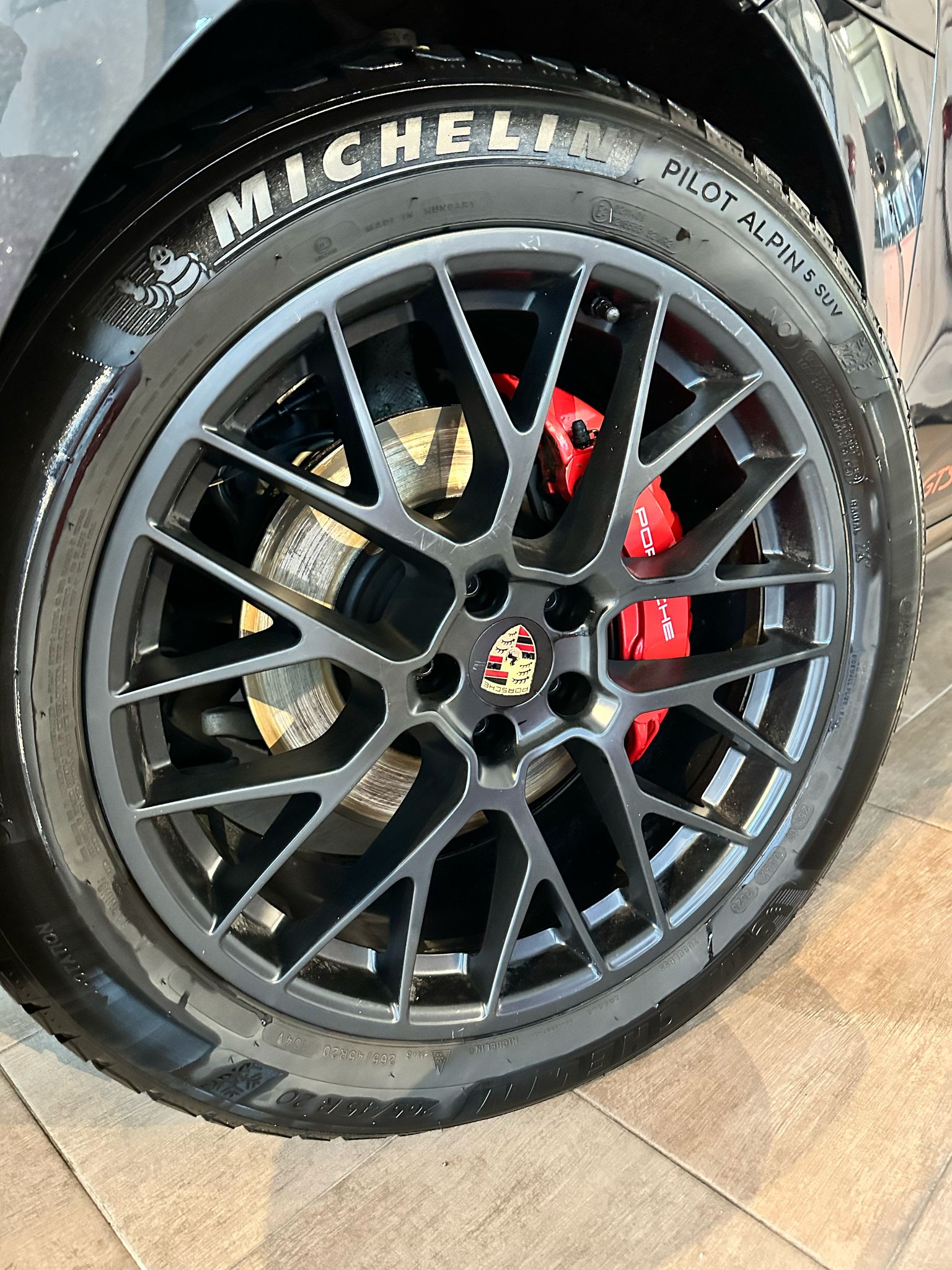 PORSCHE Macan GTS PDK-image-14