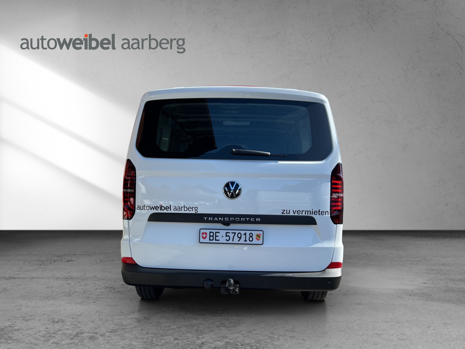 VW Transporter 2.0 TDI Automat-image-2