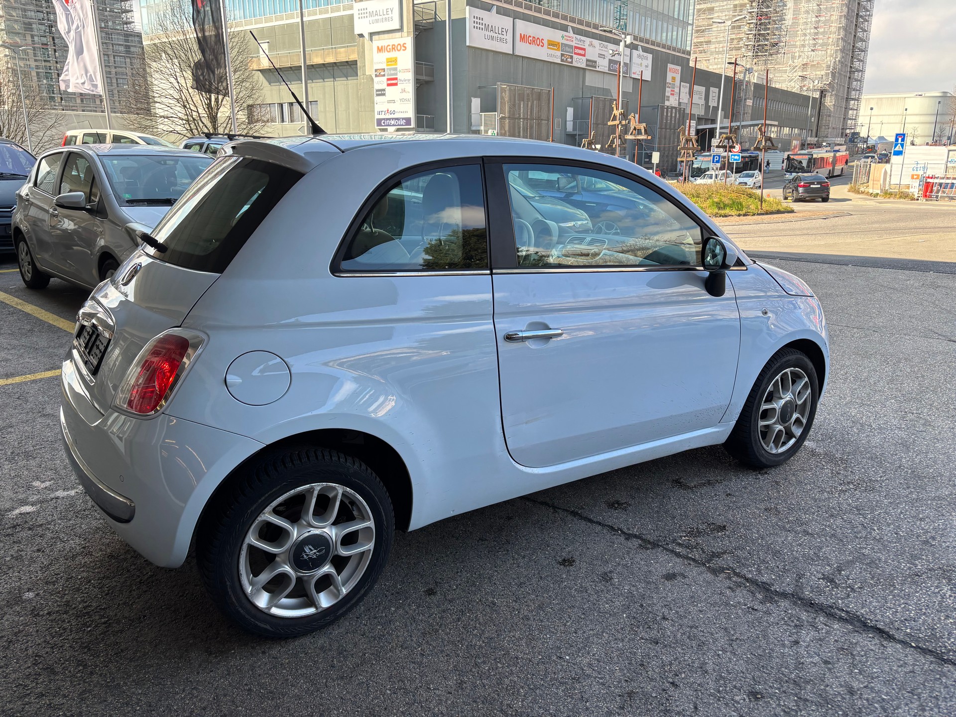 FIAT 500 1.2 Lounge-image-2