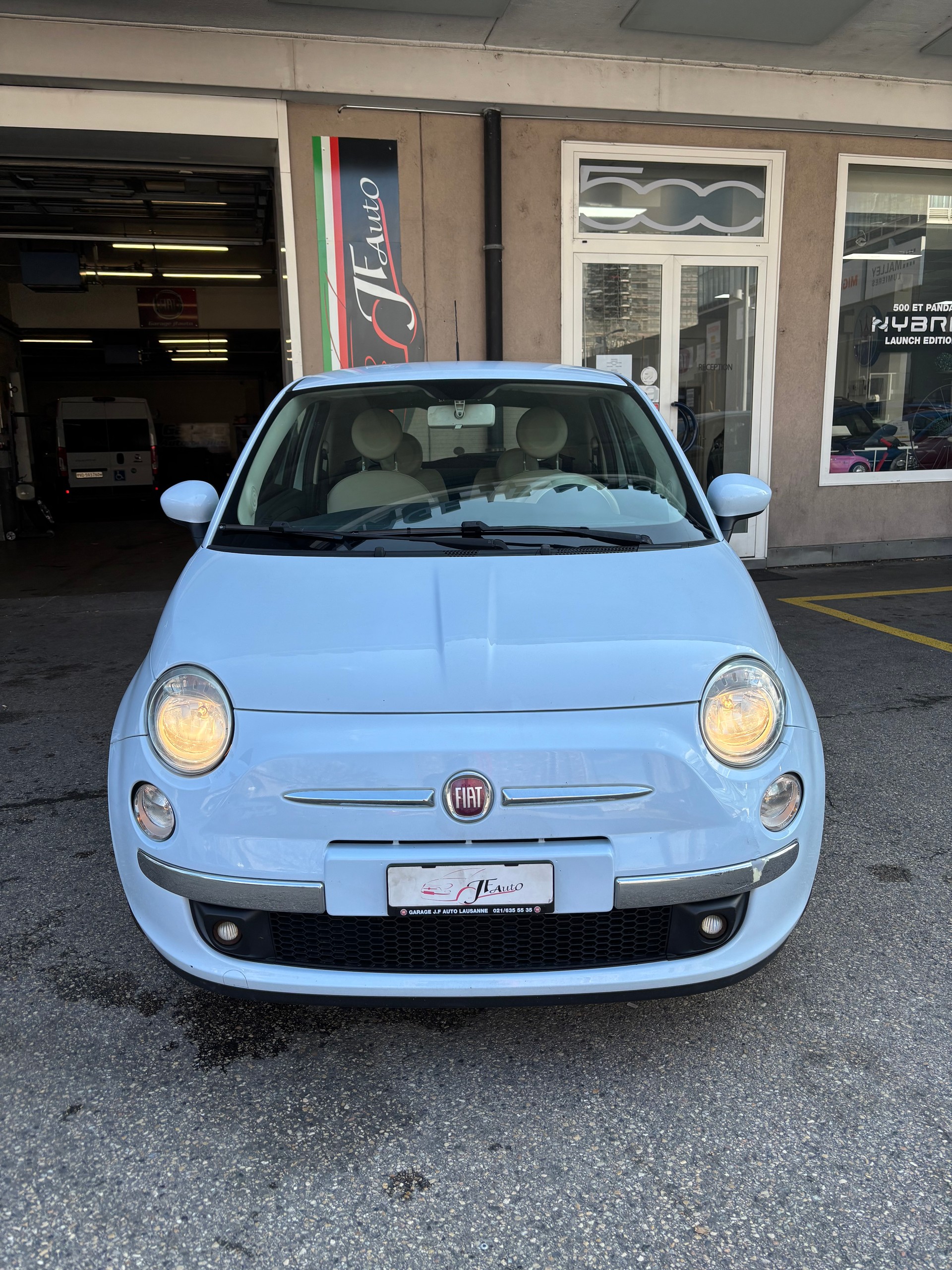 FIAT 500 1.2 Lounge-image-0
