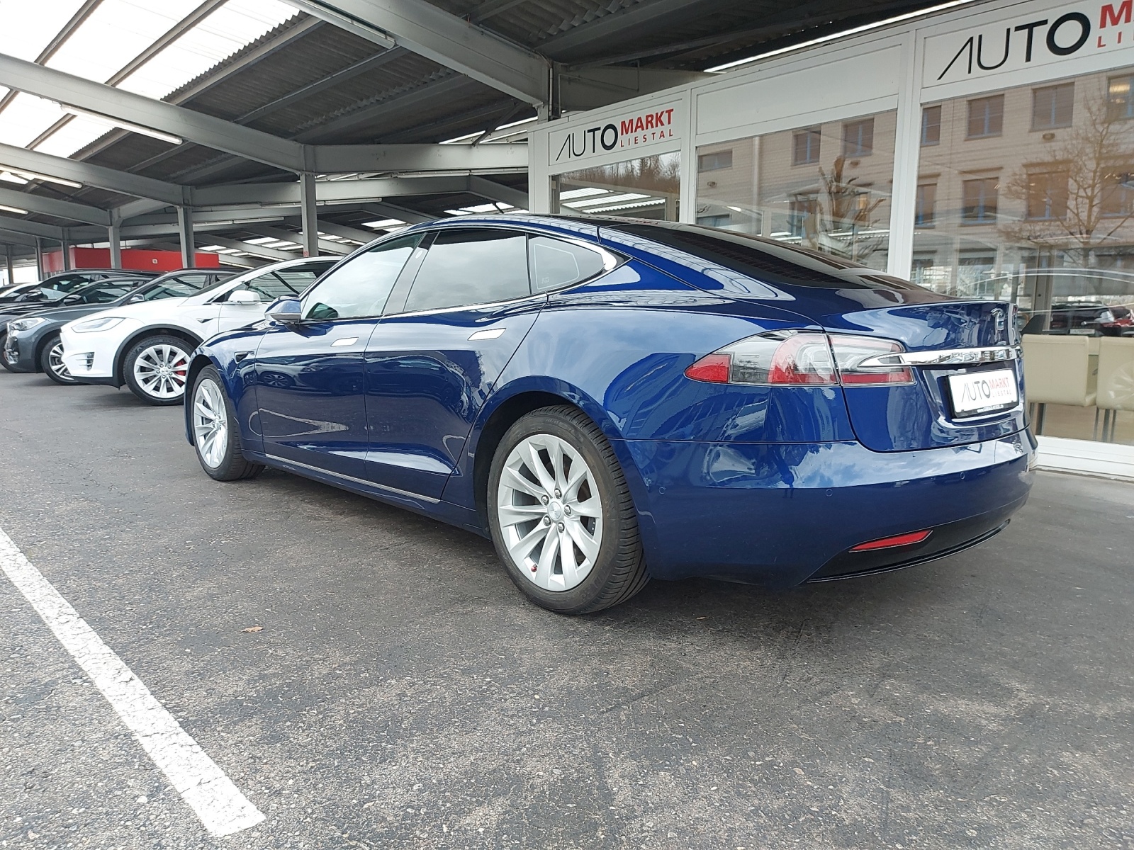 TESLA Model S 100 D-image-2