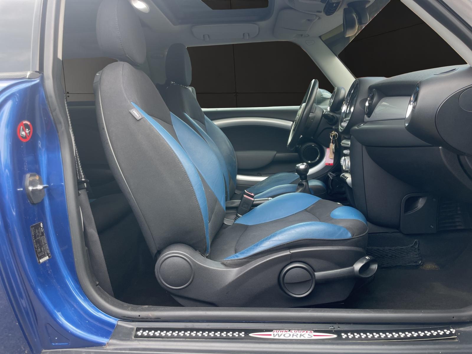 MINI Cooper S-image-10