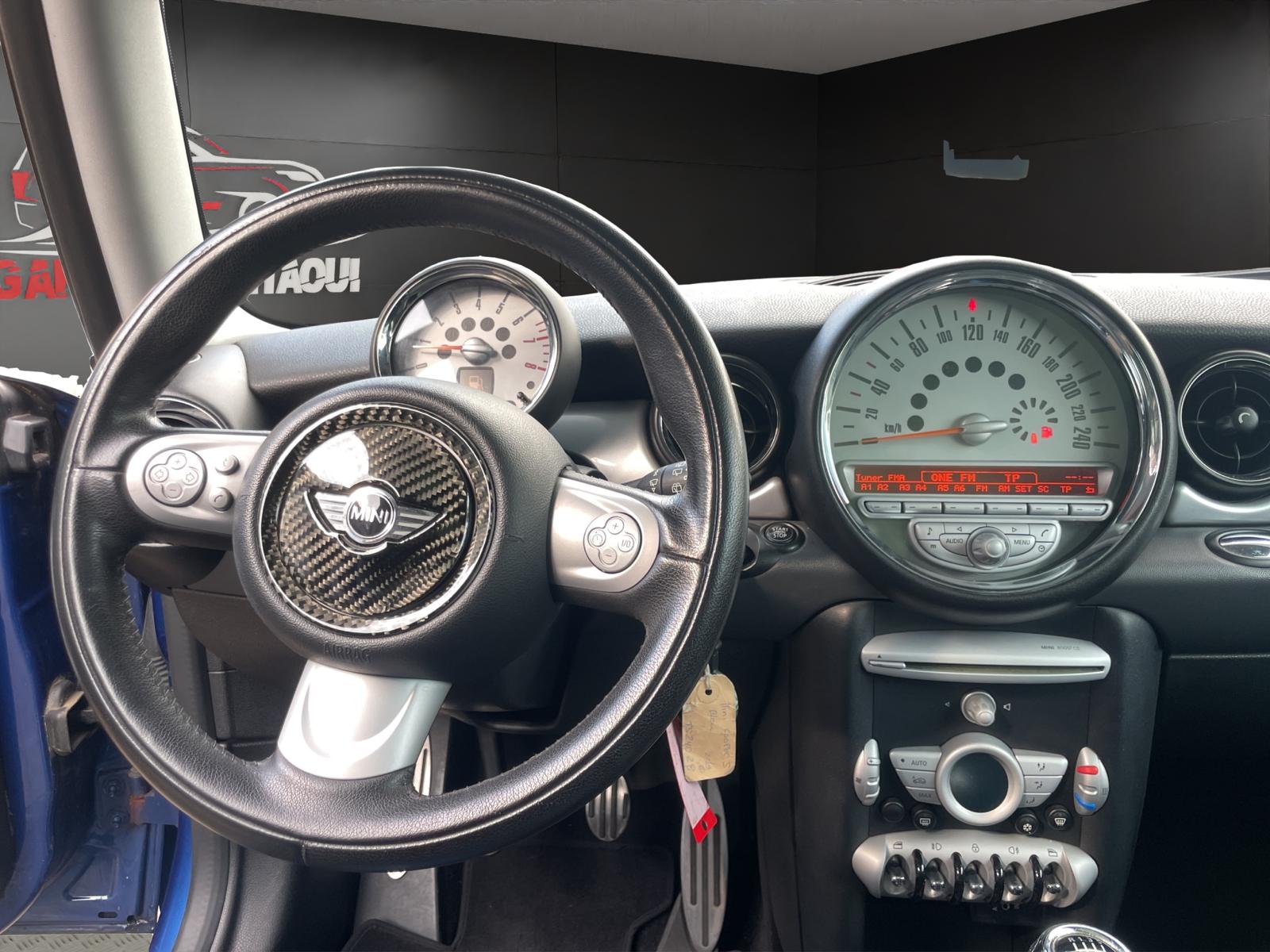 MINI Cooper S-image-8