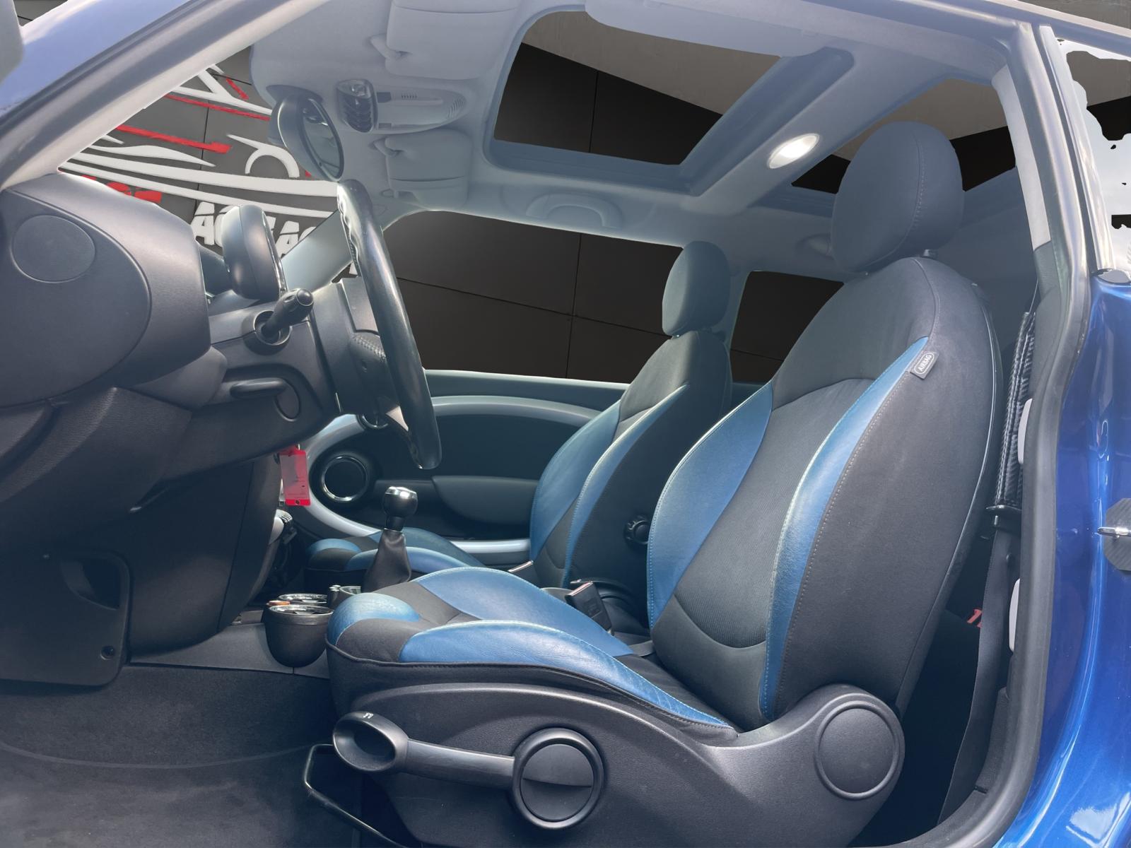 MINI Cooper S-image-6
