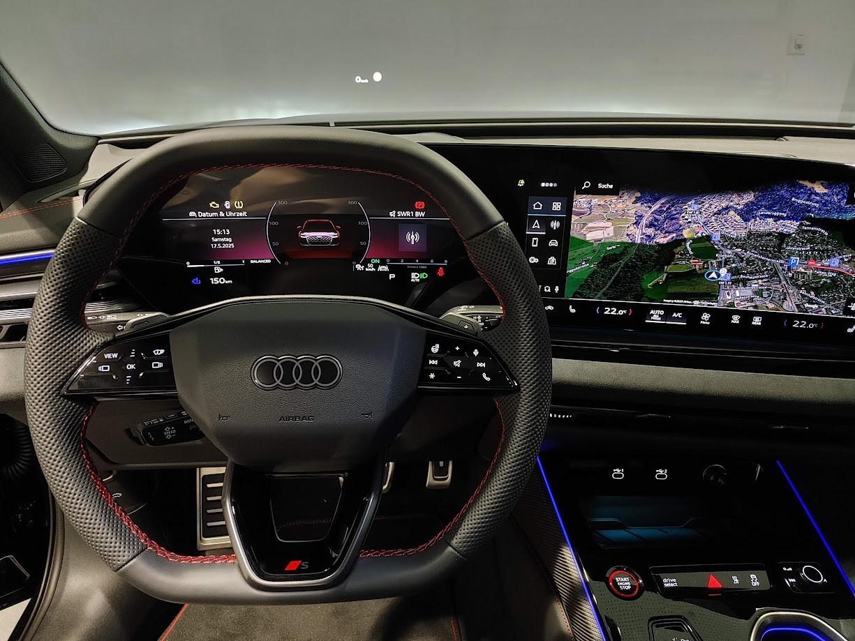 AUDI A6 Avant TFSI quattro 270 kW S tronic-image-4