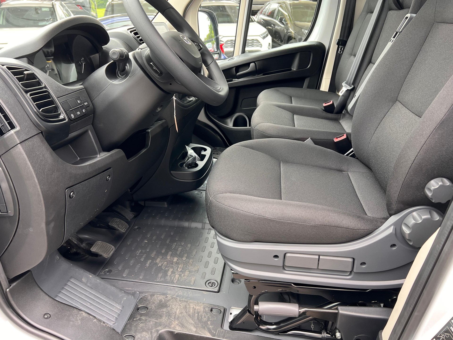 TOYOTA PROACE MAX Kab.-Pick-up 3.5 L3 2.2 D Active Heavy-image-8