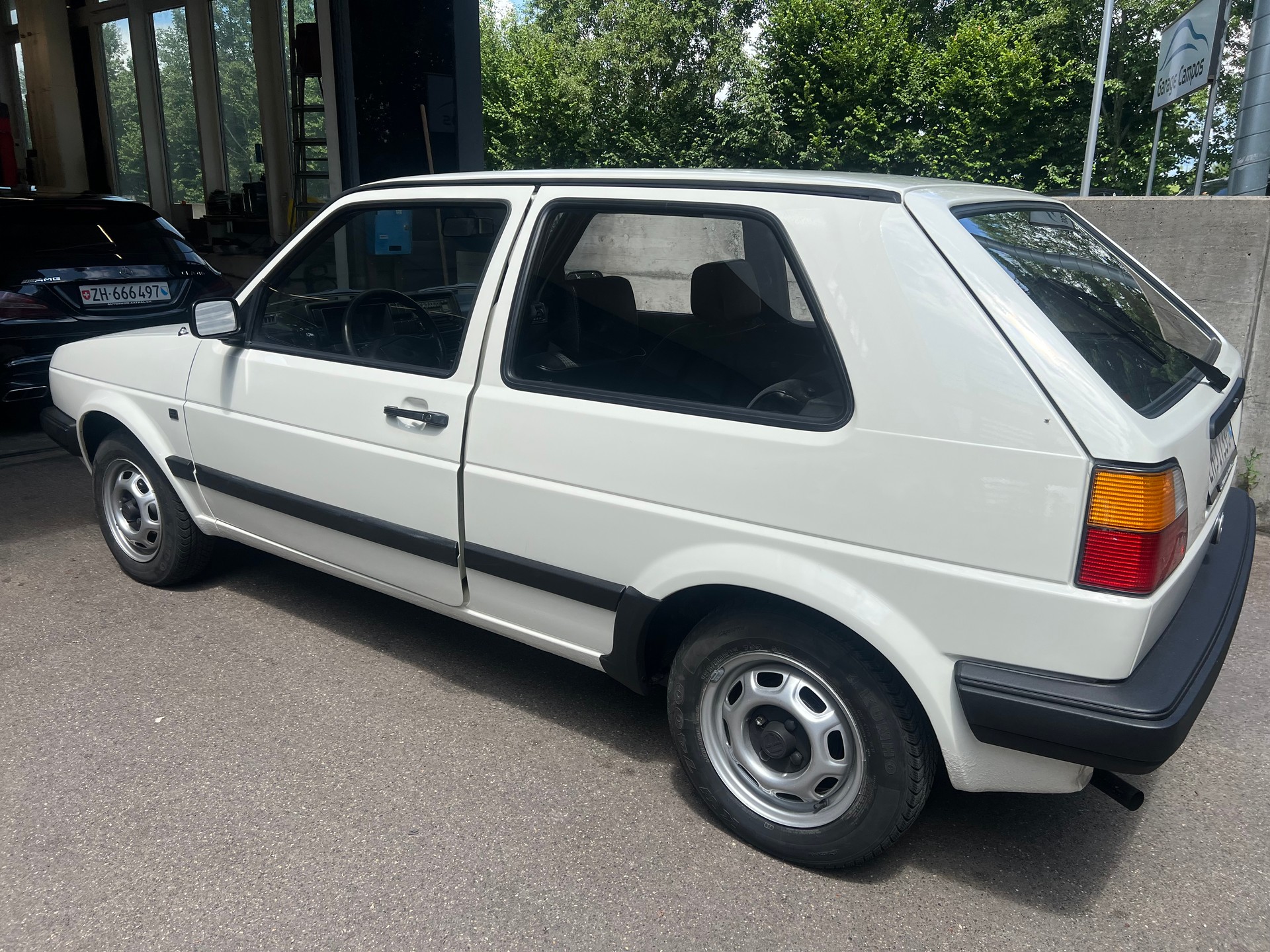 VW Golf 1300 GL-image-5