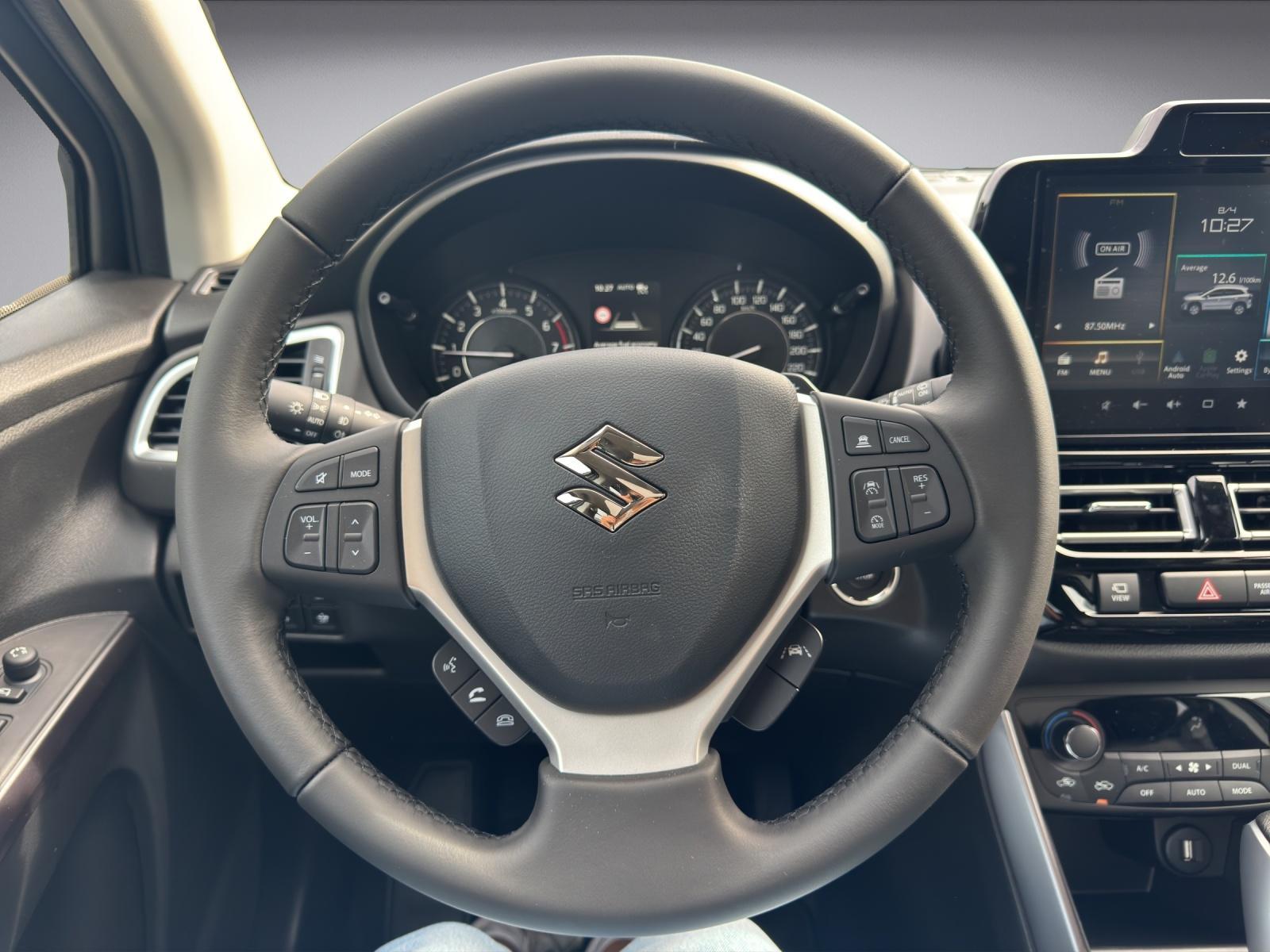 SUZUKI S-Cross 1.4 T Compact Top Hybrid 4x4-image-27