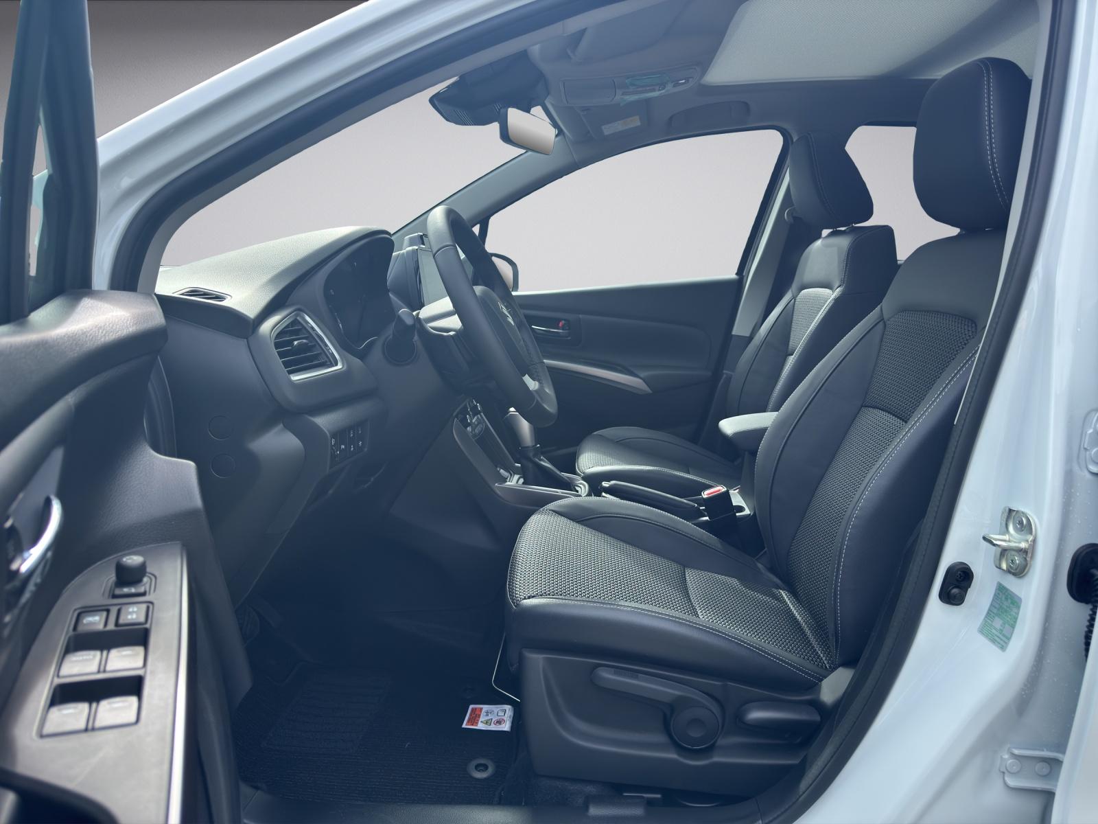 SUZUKI S-Cross 1.4 T Compact Top Hybrid 4x4-image-9