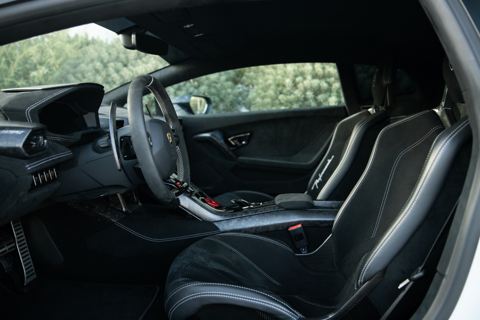 LAMBORGHINI Huracan LP640-4 Coupé Performante DCT-image-11