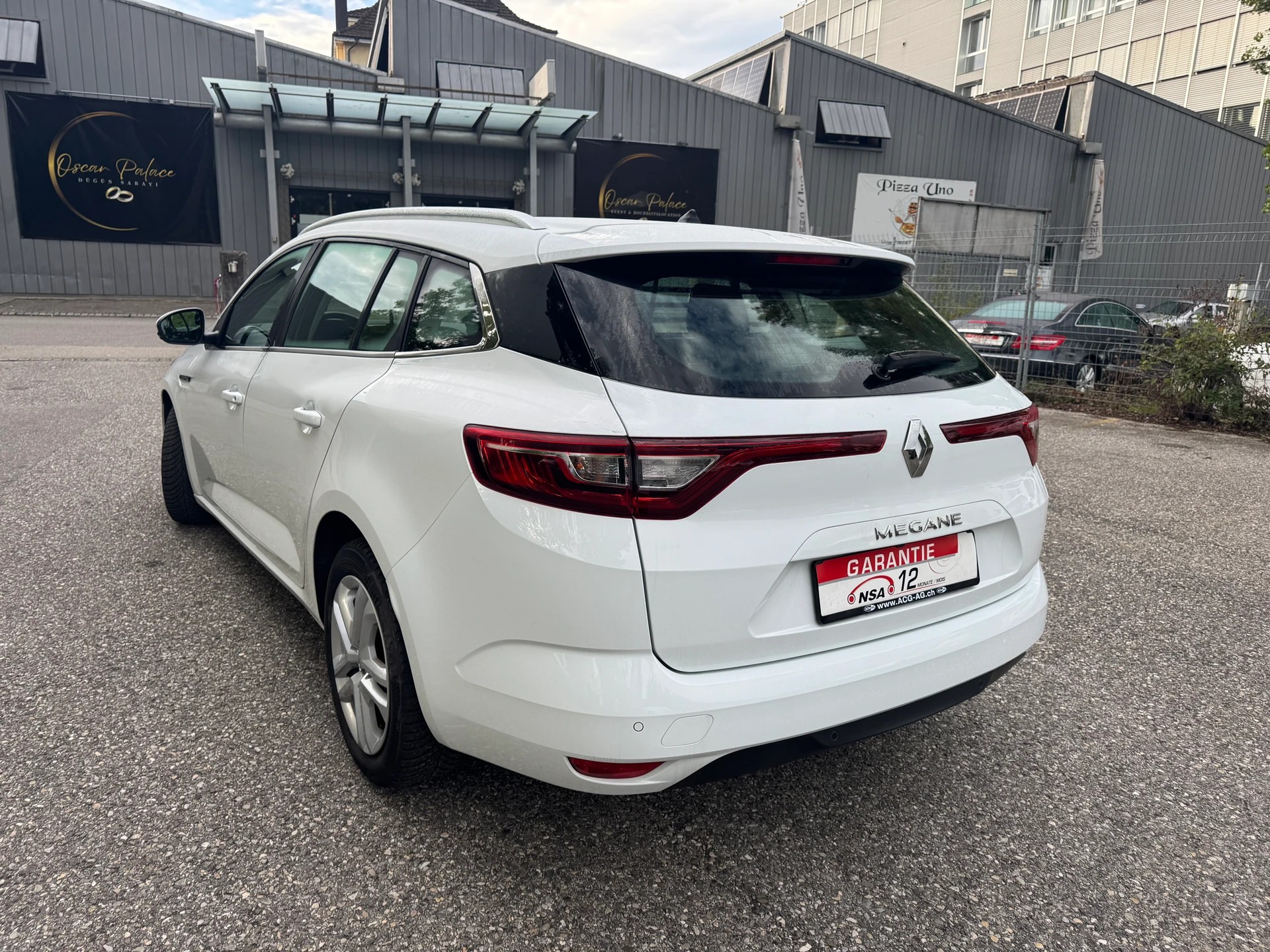 RENAULT Mégane Grandtour 1.5 dCi Business EDC * Gr.Navi * Klima-auto * Tempomat * PDC H * Ab MFK 25.09.2025-image-10