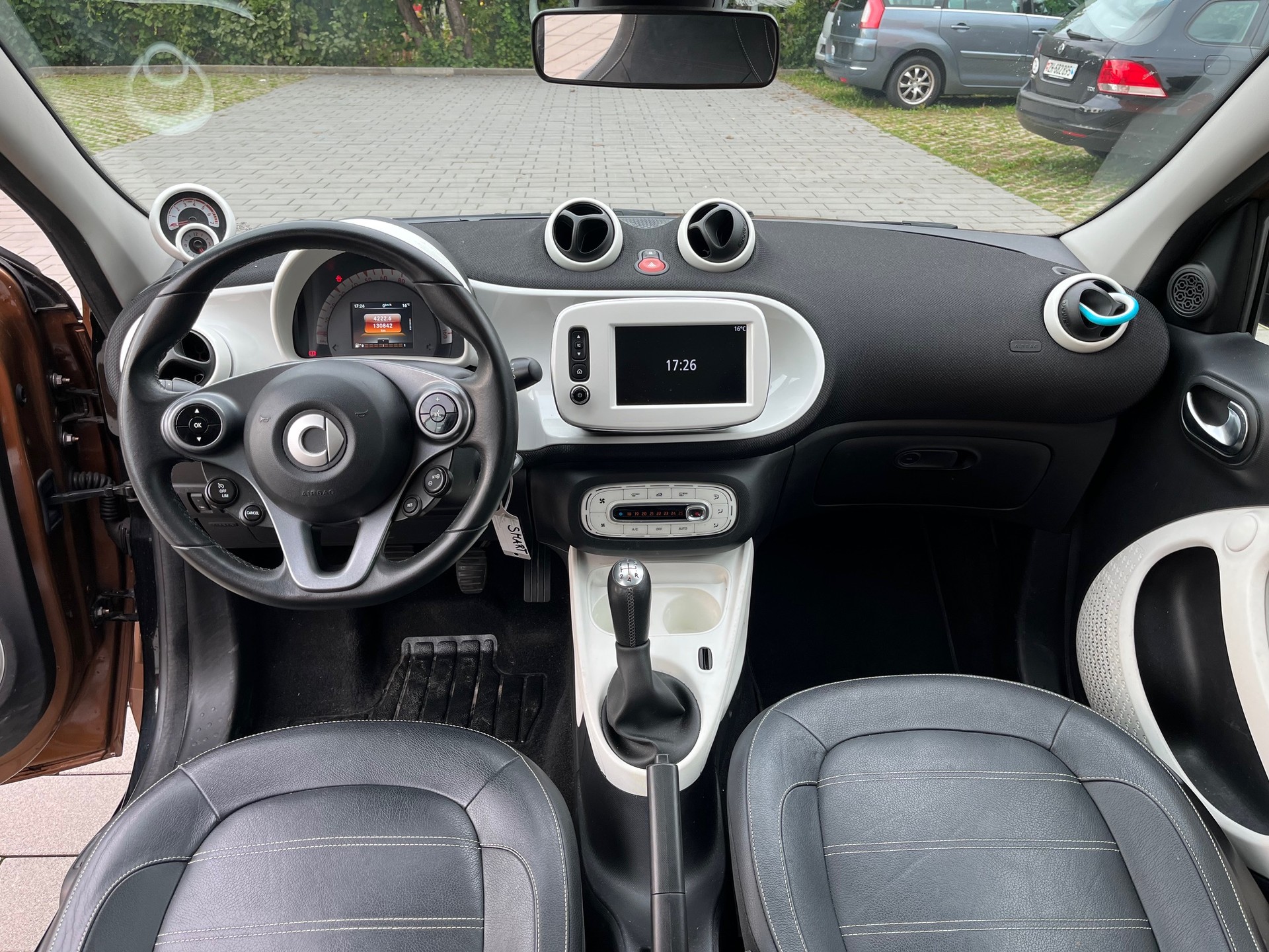 SMART forfour-image-7