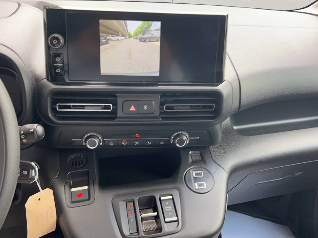 FIAT E-Doblo Kaw. L1 50 kWh Easy Pro-image-6