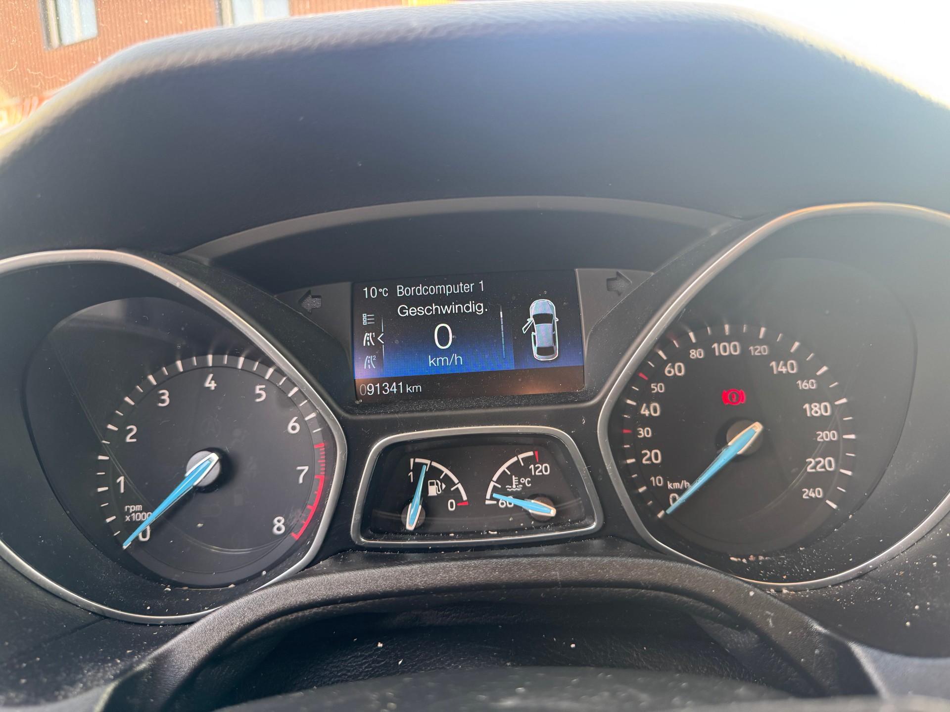 FORD Focus 1.0 SCTi Business-image-10