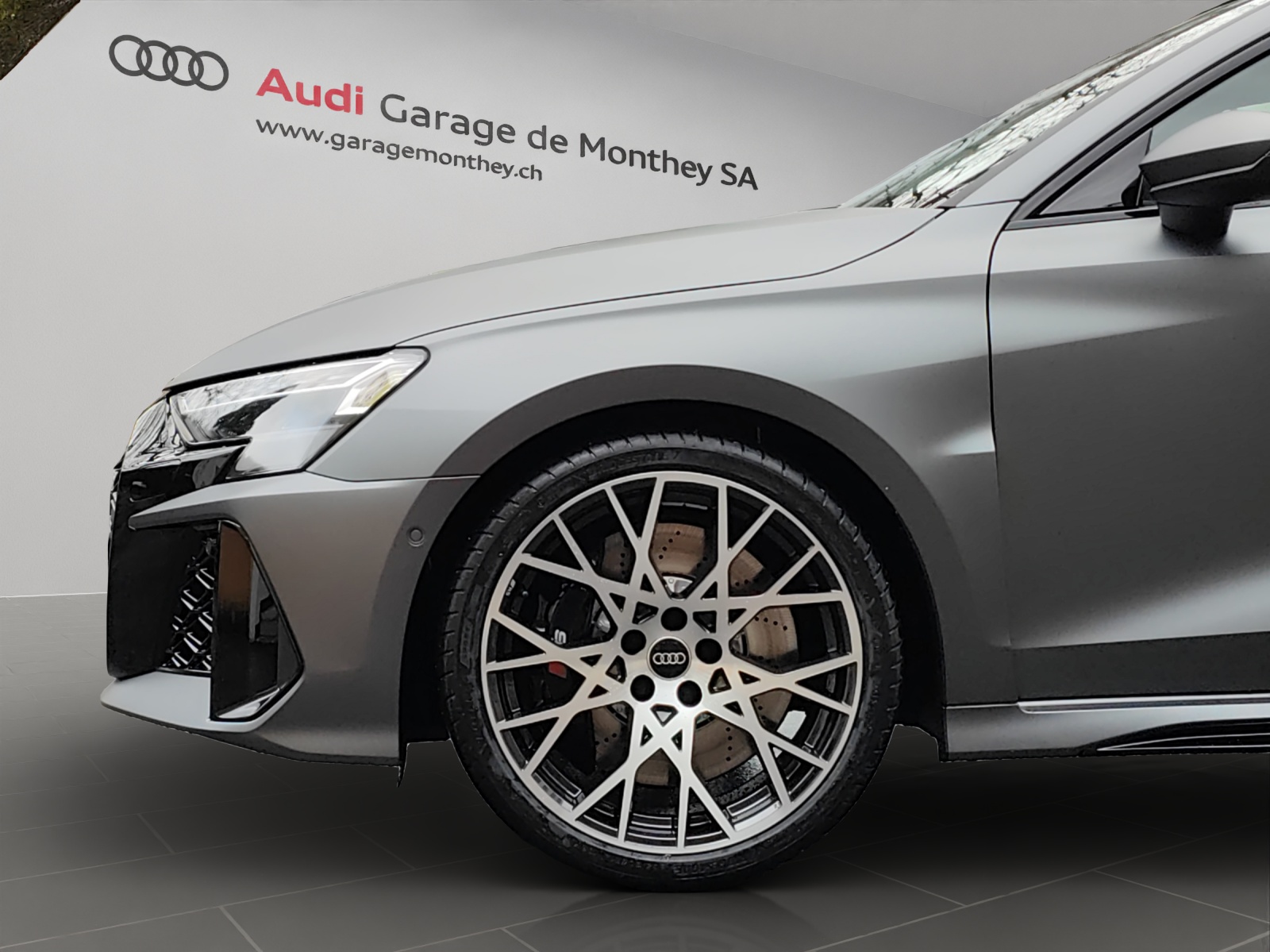 AUDI RS3 Sportback 2.5 TSI quattro S-tronic-image-7