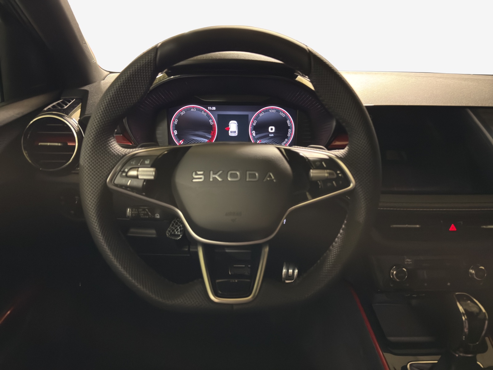 SKODA Fabia 1.0 TSI Monte Carlo DSG-image-9