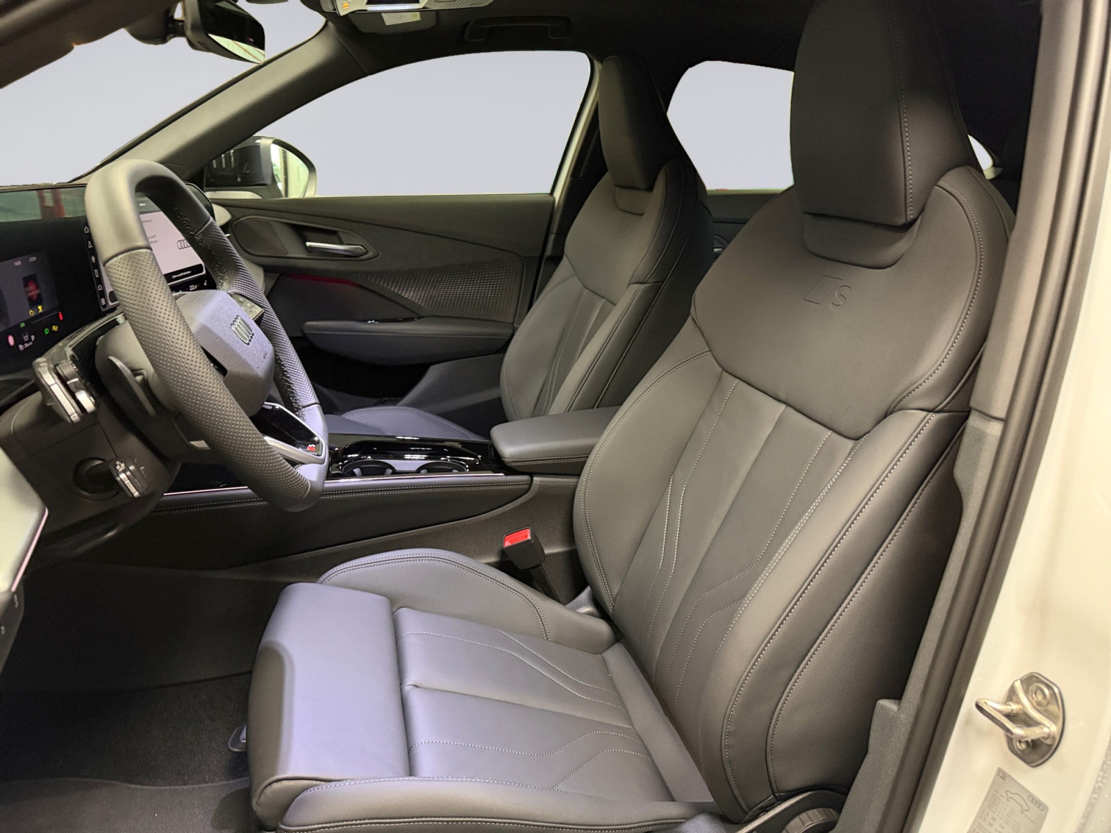AUDI Q3 Sportback TFSI quattro 150 kW S tronic-image-6