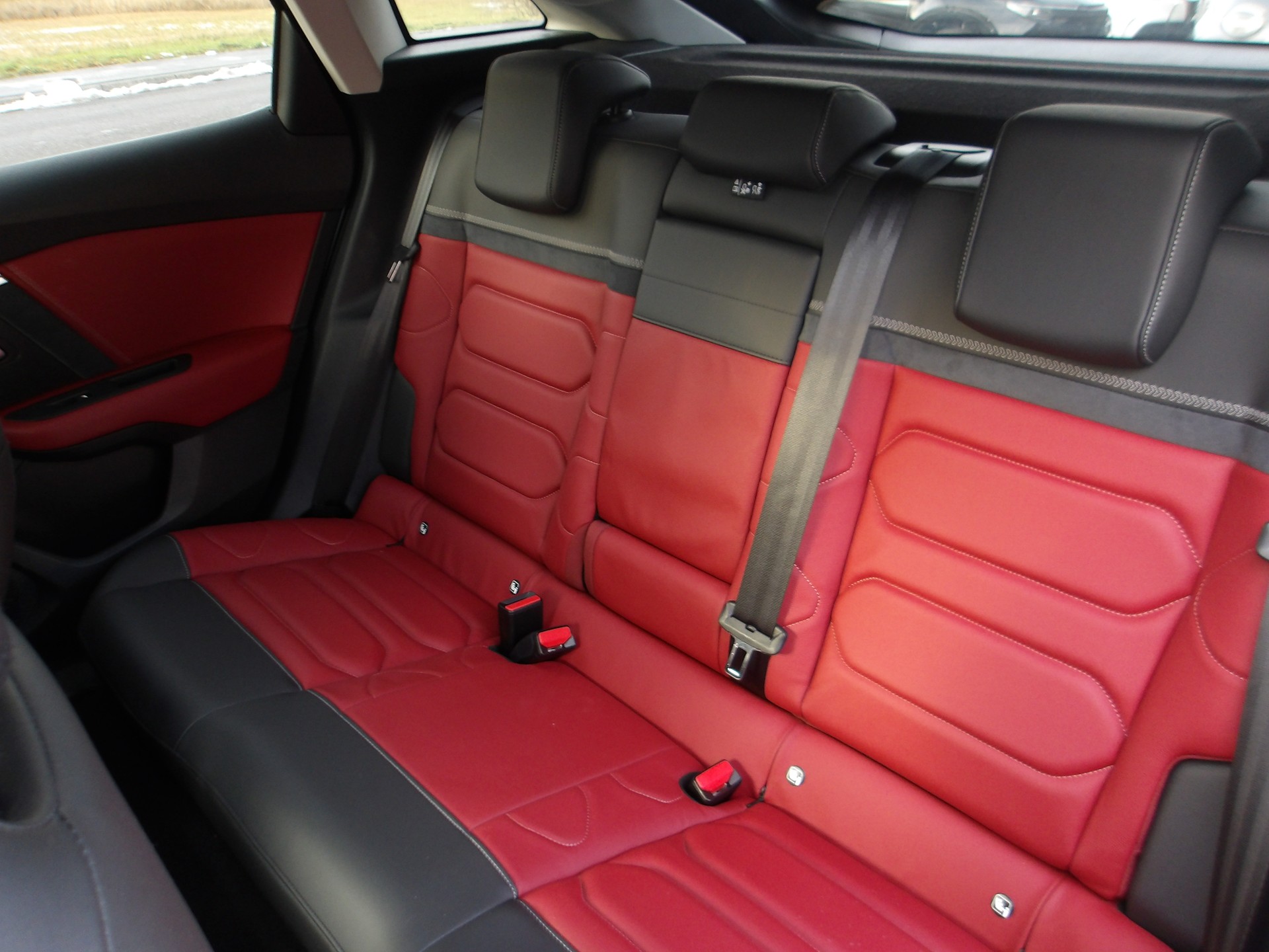 CITROEN C4 1.5 BlueHDi Shine Pack EAT8-image-11