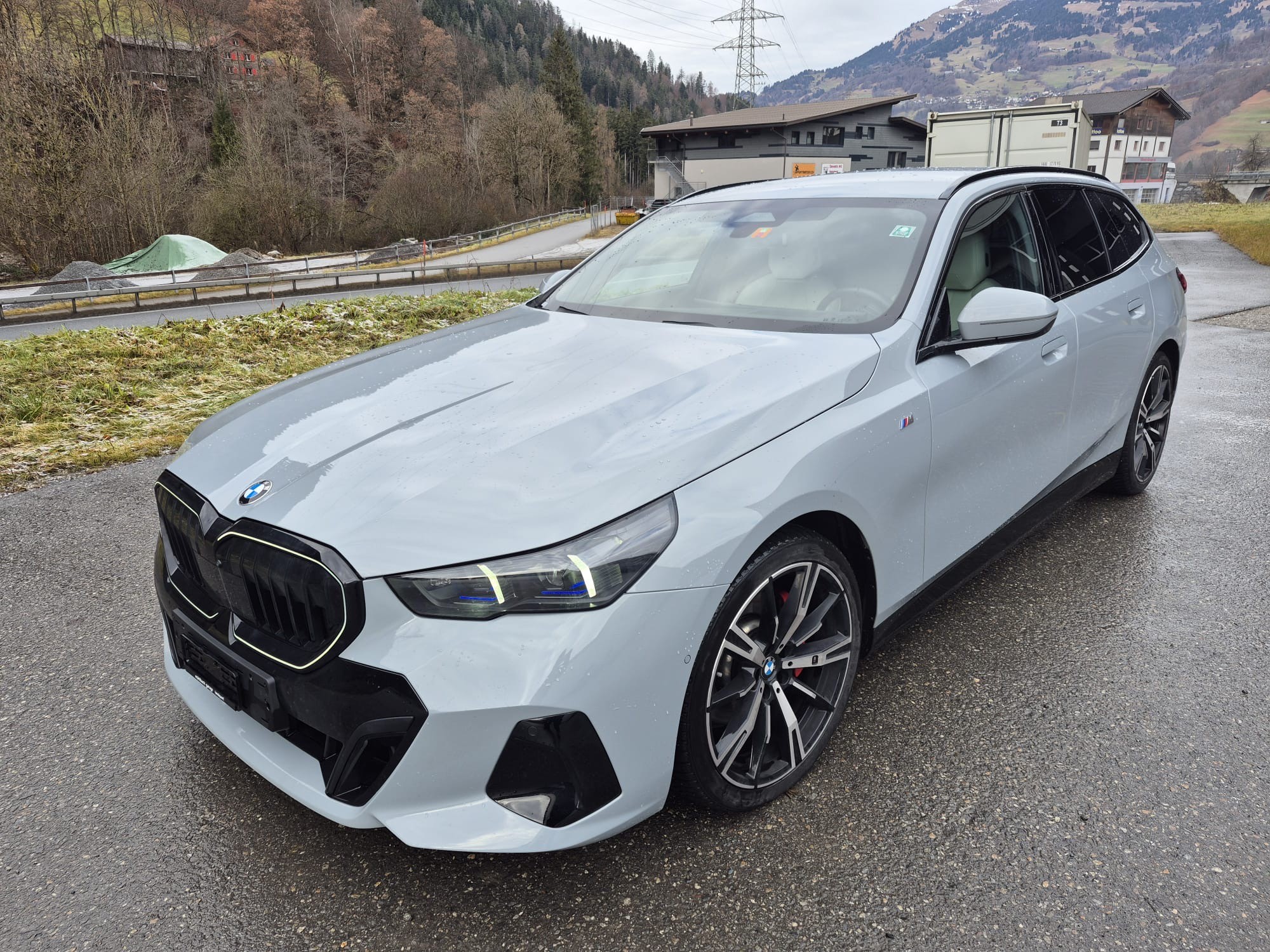 BMW xDrive, M-Paket — slika 1