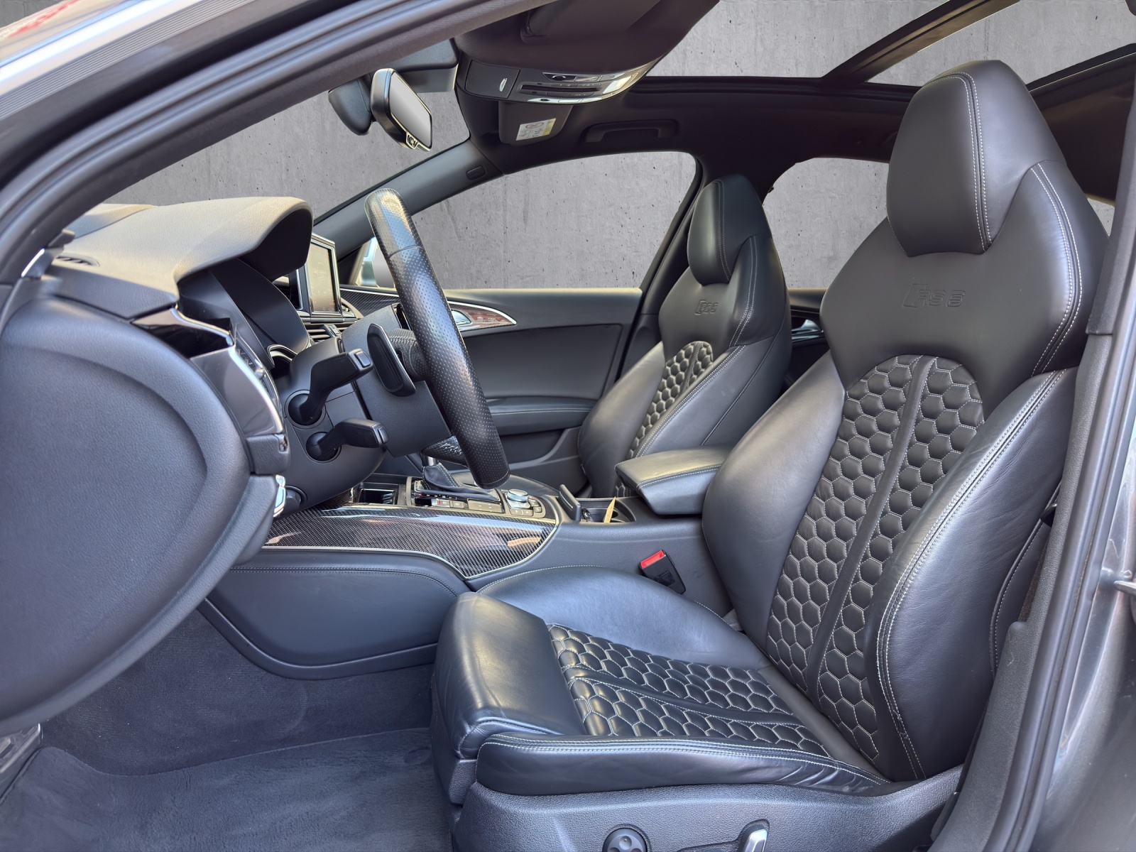 AUDI RS6 Avant 4.0 TFSI V8 quattro Tiptronic-image-8