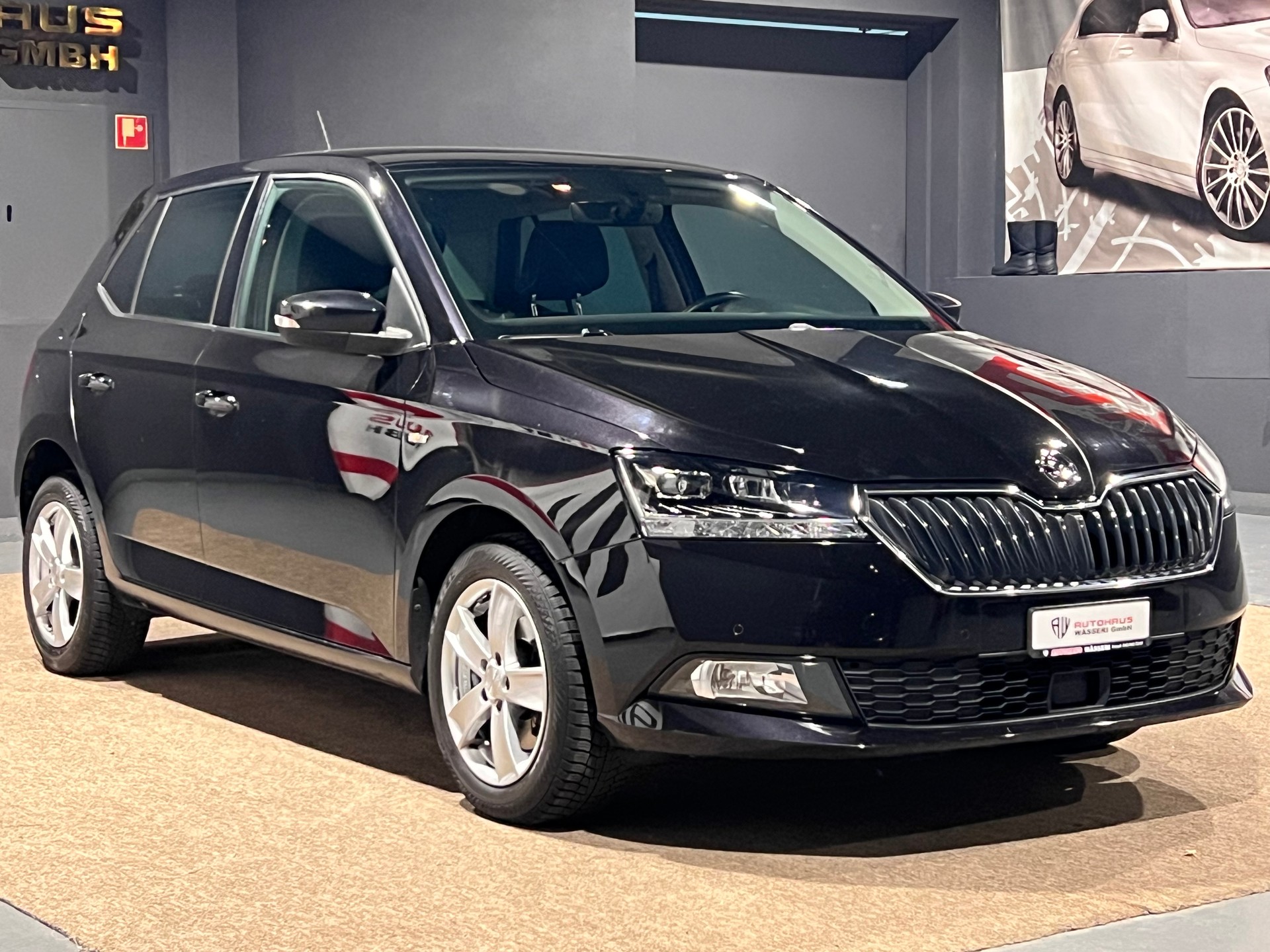 SKODA Fabia 1.0 TSI Drive-image-0