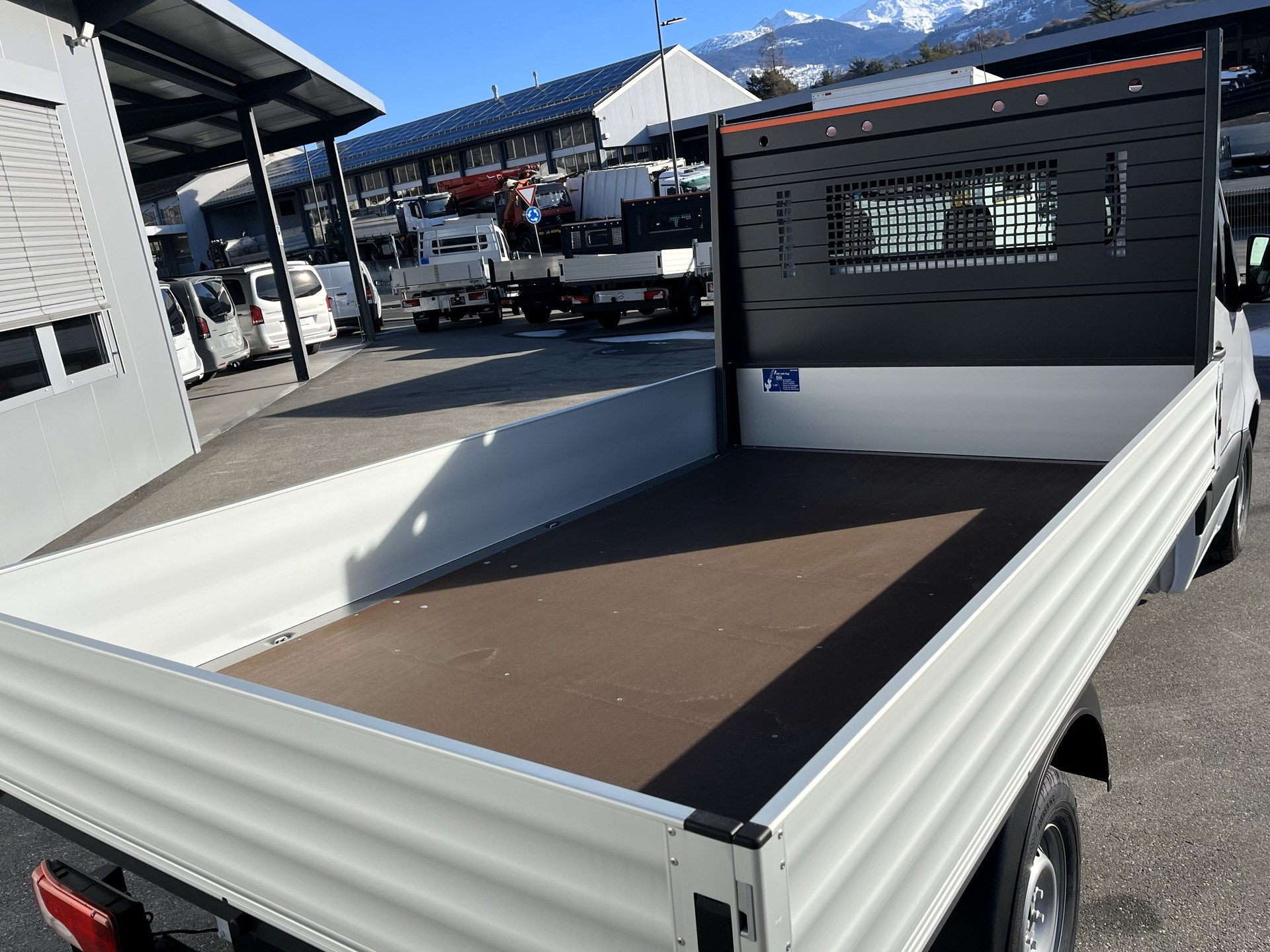 MERCEDES-BENZ Sprinter 315 CDI Standard 9G-TRONIC-image-11
