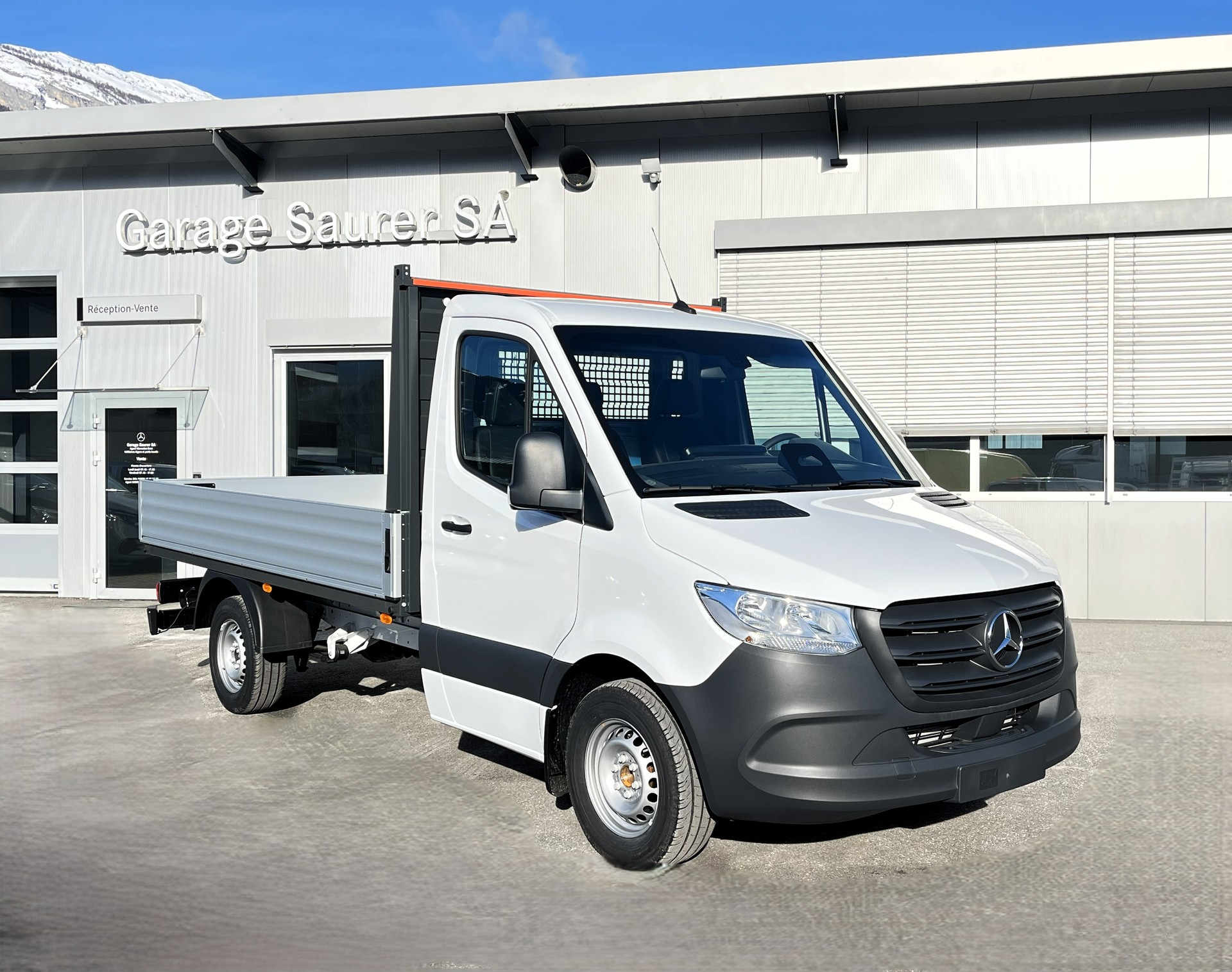 MERCEDES-BENZ Sprinter 315 CDI Standard 9G-TRONIC-image-0