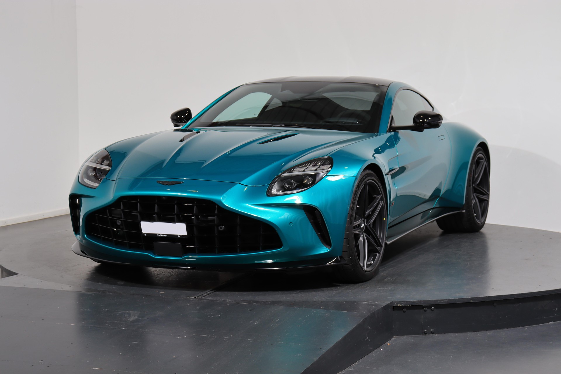 ASTON MARTIN V8 Vantage Coupé 4.0 S V8 Bi-Turbo-image-0