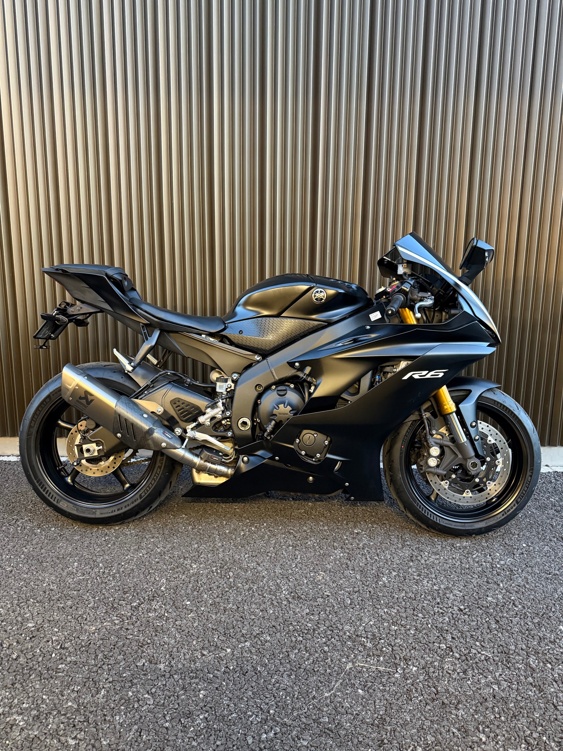 YAMAHA YZF-R6 35kW