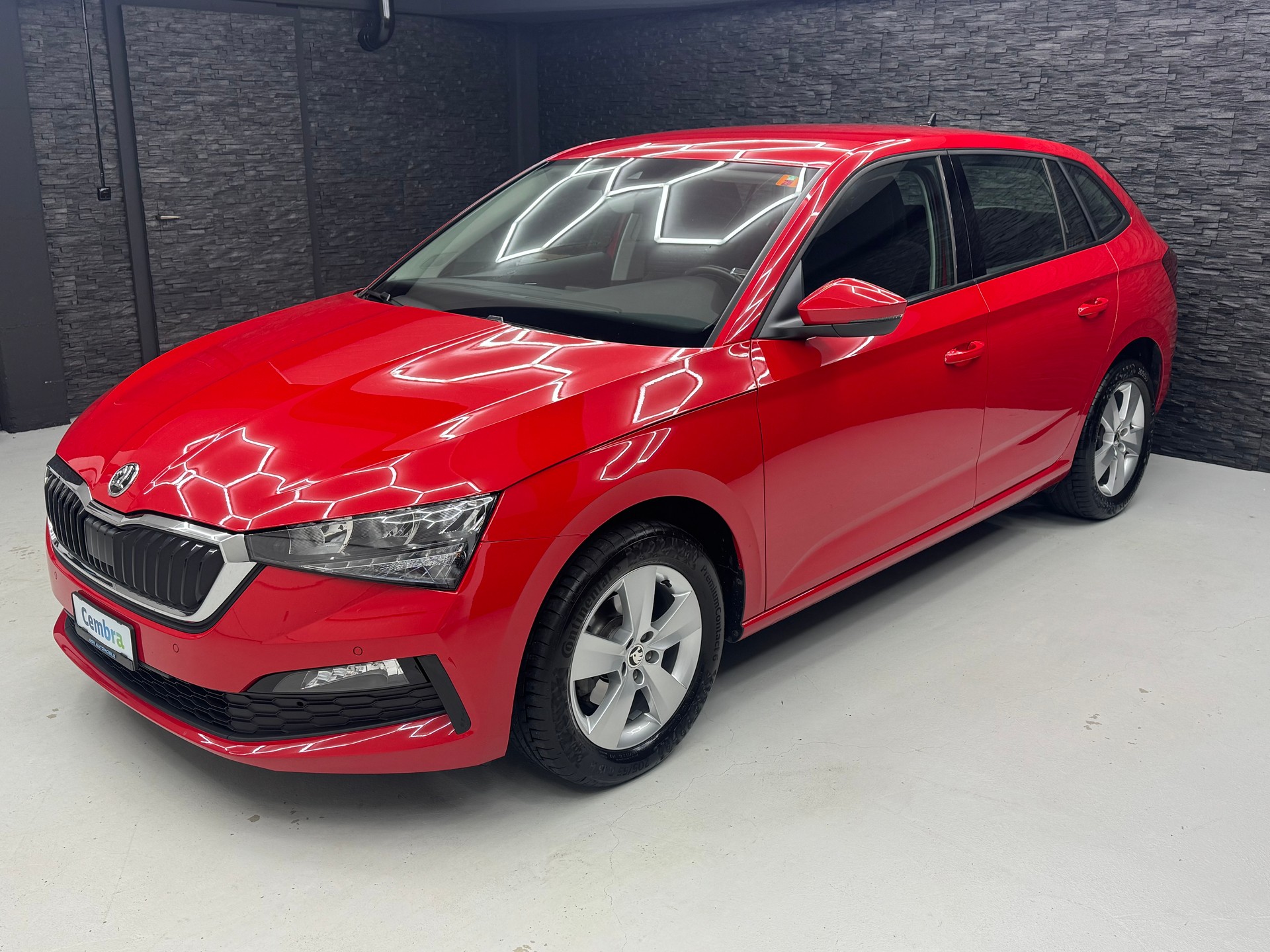 SKODA Scala 1.5 TSI ACT Ambition DSG-image-0