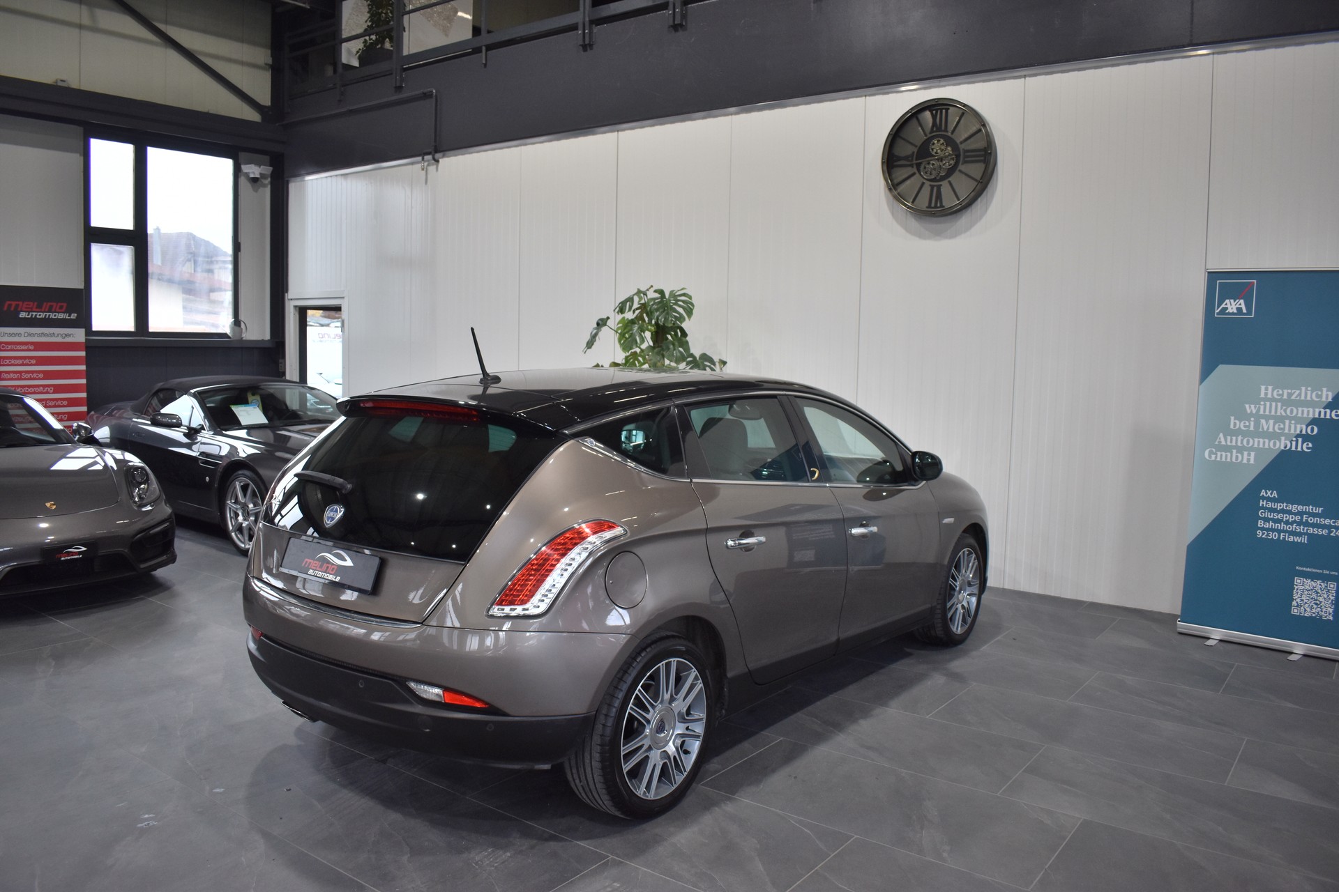 LANCIA Delta 1.8 Turbo-Jet Executive Sportronic-image-9