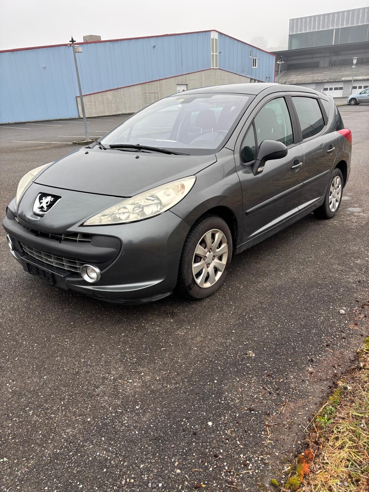PEUGEOT 207 SW 1.6 16V Sport Automatic-image-1