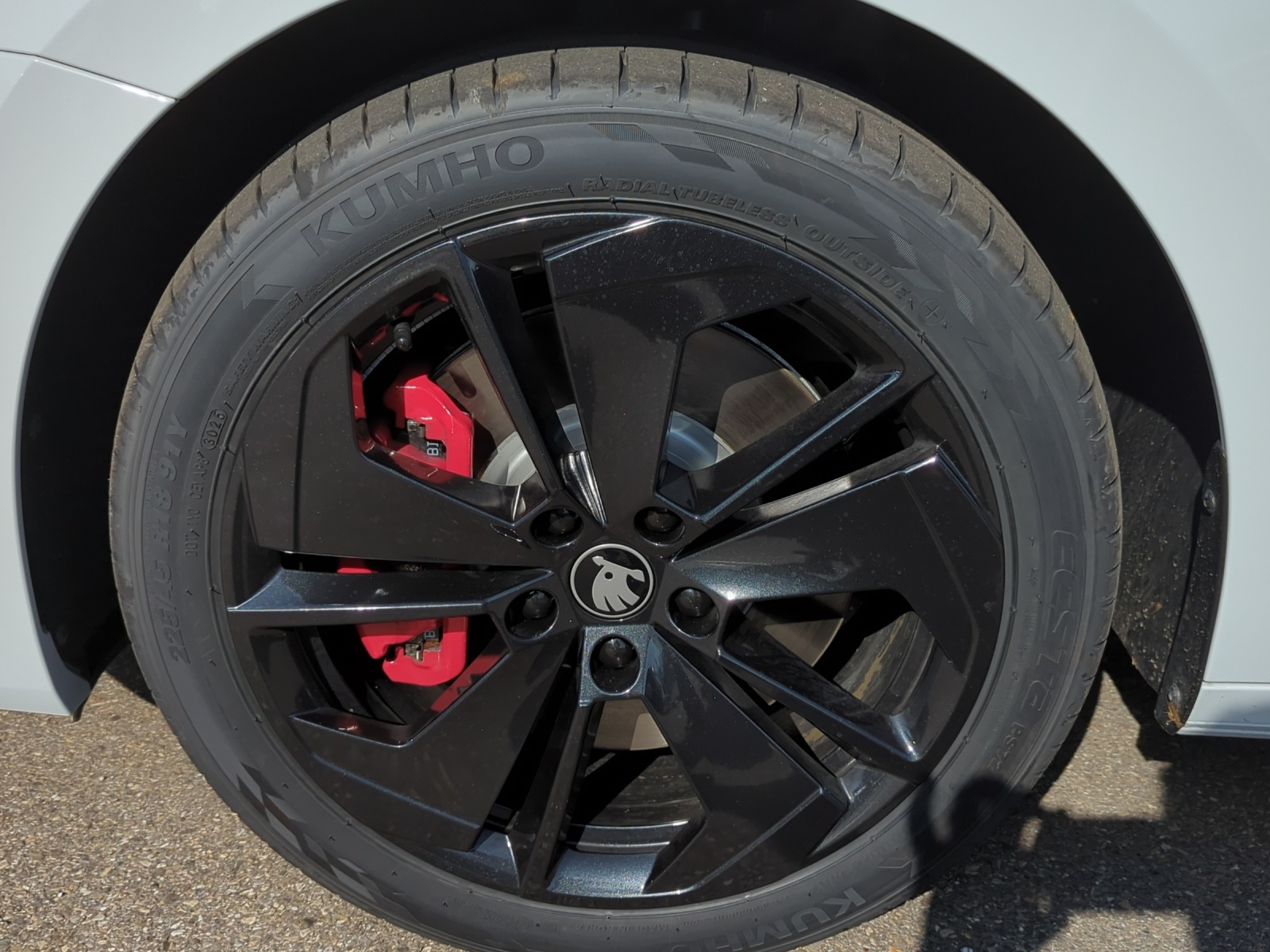 SKODA Octavia Combi 2.0 TSI DSG RS-image-10