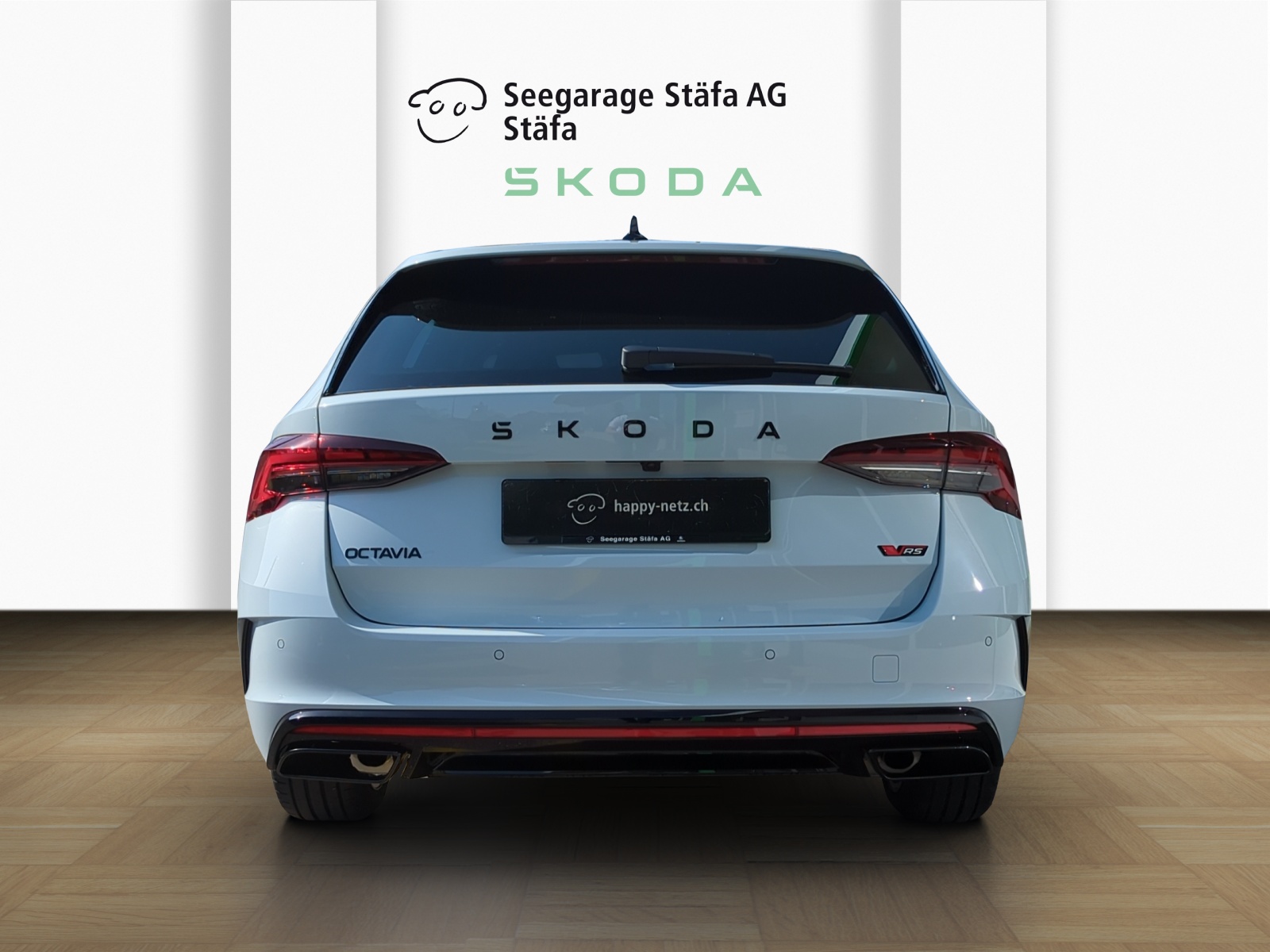 SKODA Octavia Combi 2.0 TSI DSG RS-image-3
