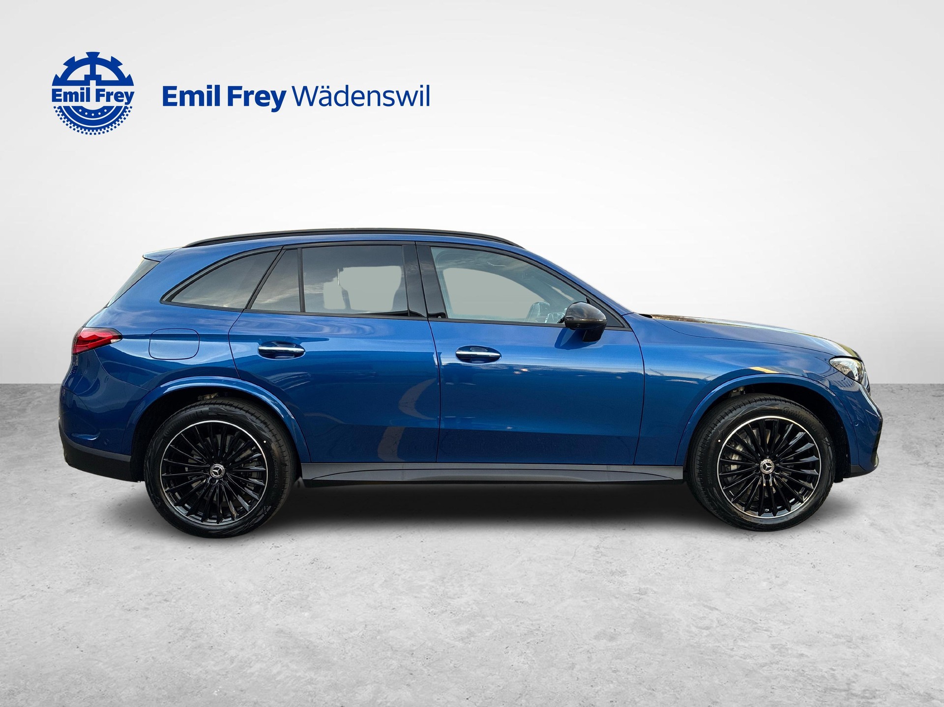 MERCEDES-BENZ GLC 400 e 4MATIC EQ Star AMG Line-image-4