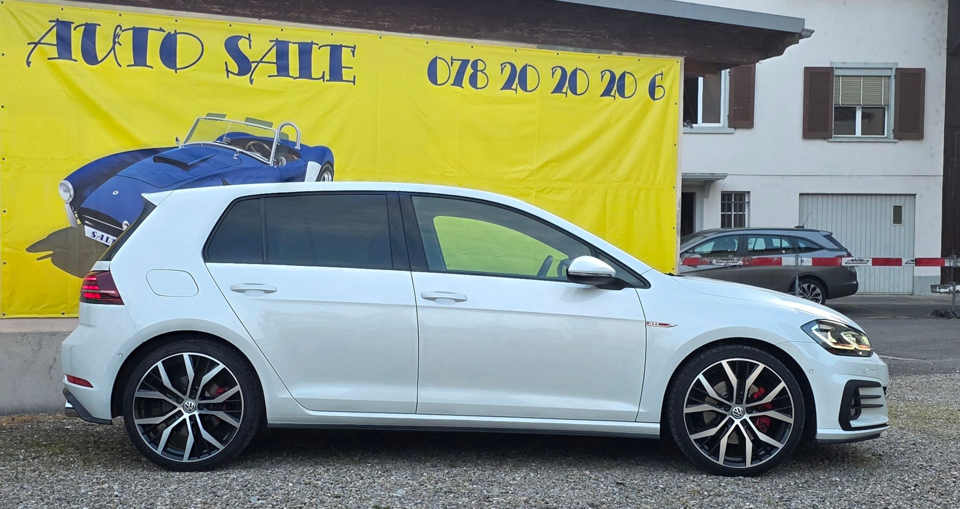 VW Golf 2.0 TSI GTI DSG-image-4