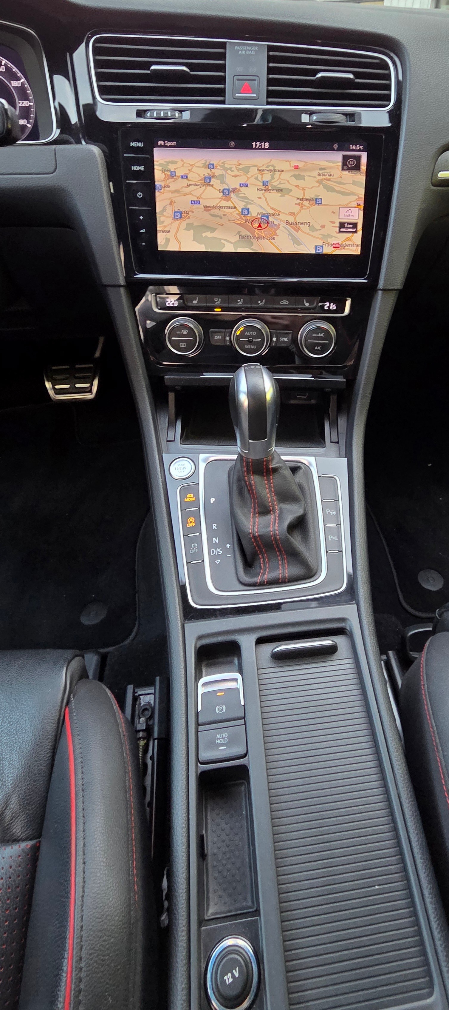 VW Golf 2.0 TSI GTI DSG-image-11
