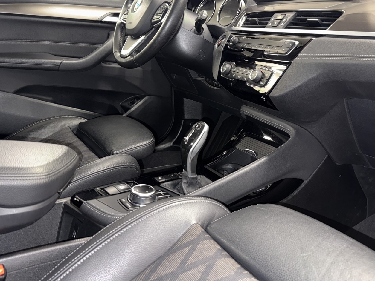 BMW X1 xDrive 20d xLine-image-19